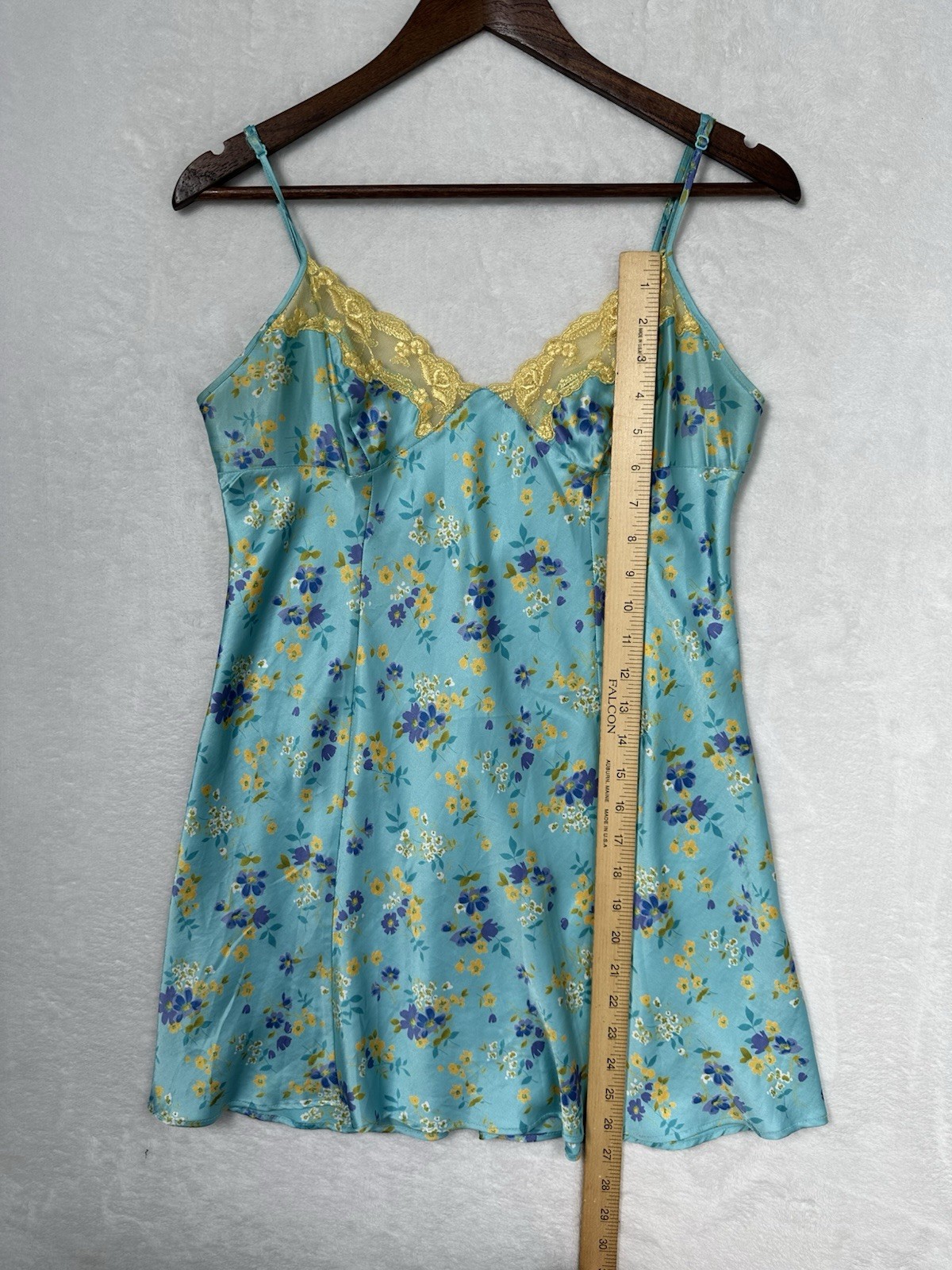 Vintage Y2K Victoria’s Secret Colorful Floral Lace Slip Dress Chemise Sz M 2001