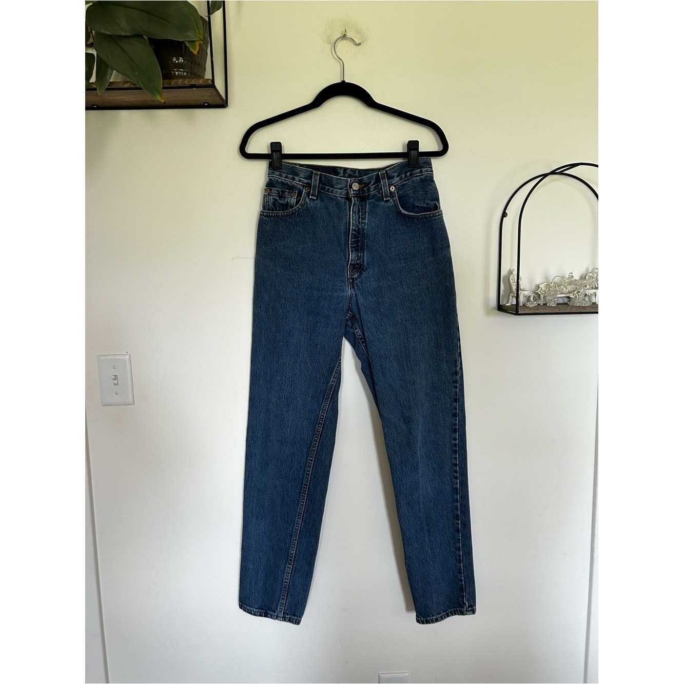 Vintage Levi&rsquo;s 1999 90&rsquo;s 550 Relaxed Fit Tapered Leg Size 8 Regular