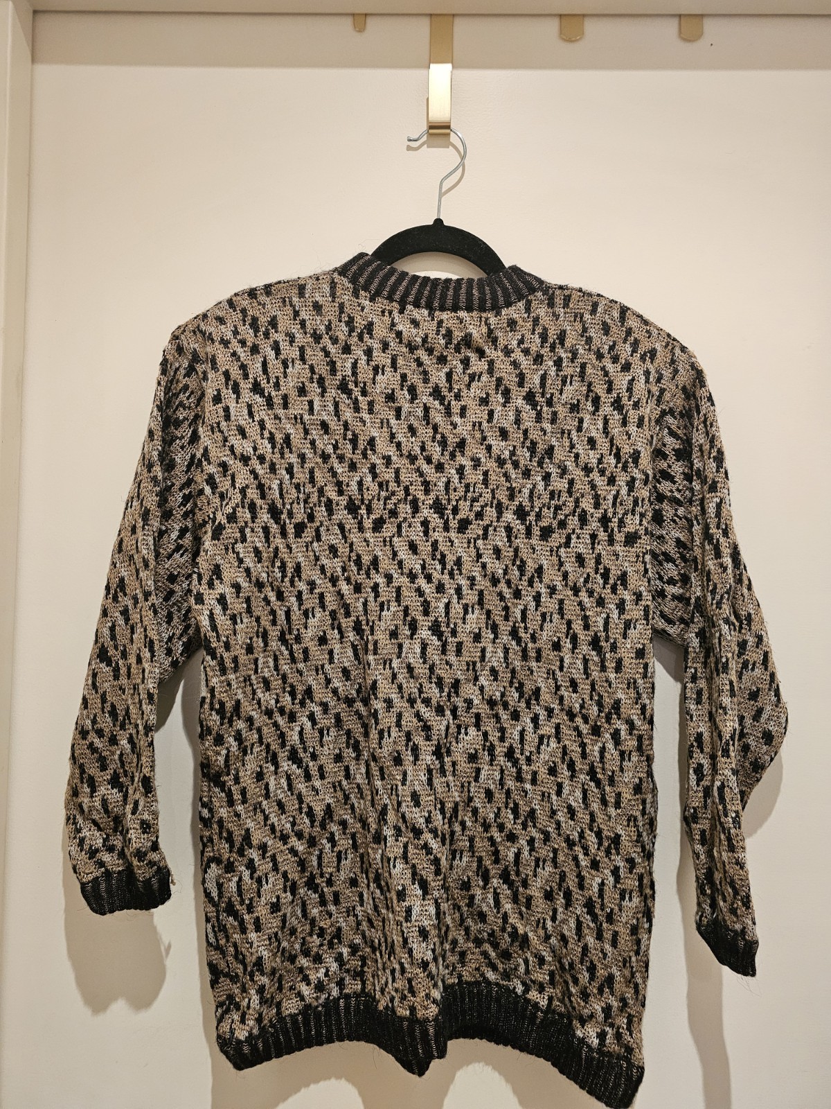 80&rsquo;s Leopard Print Pullover Size 10