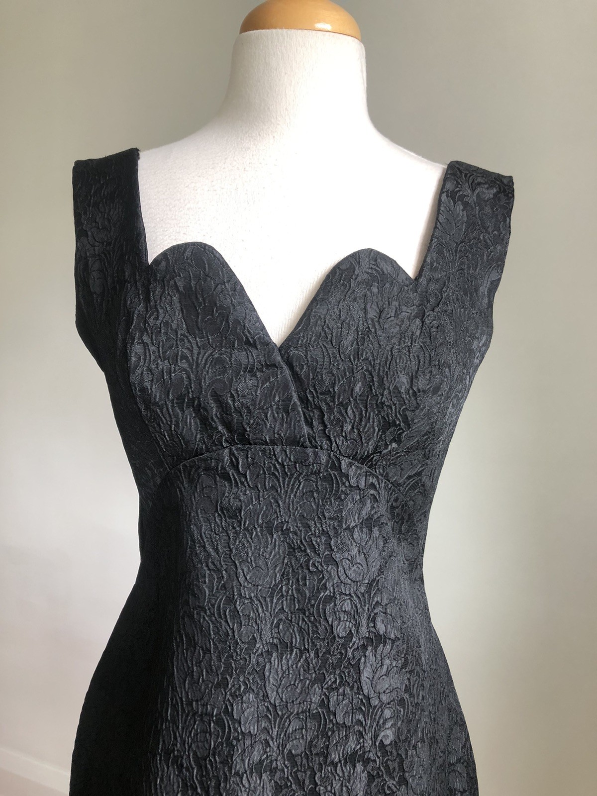 STUNNING VTG 60s VOGUE Couturier Design Black Brocade Sheath Handmade Dress XS/S