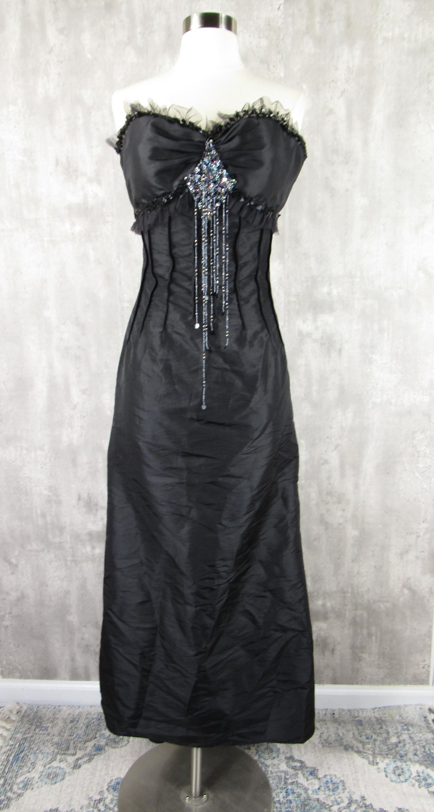 Vintage 90s Prom Black Taffeta Goth Victorian Beaded Bustle Strapless Size 12