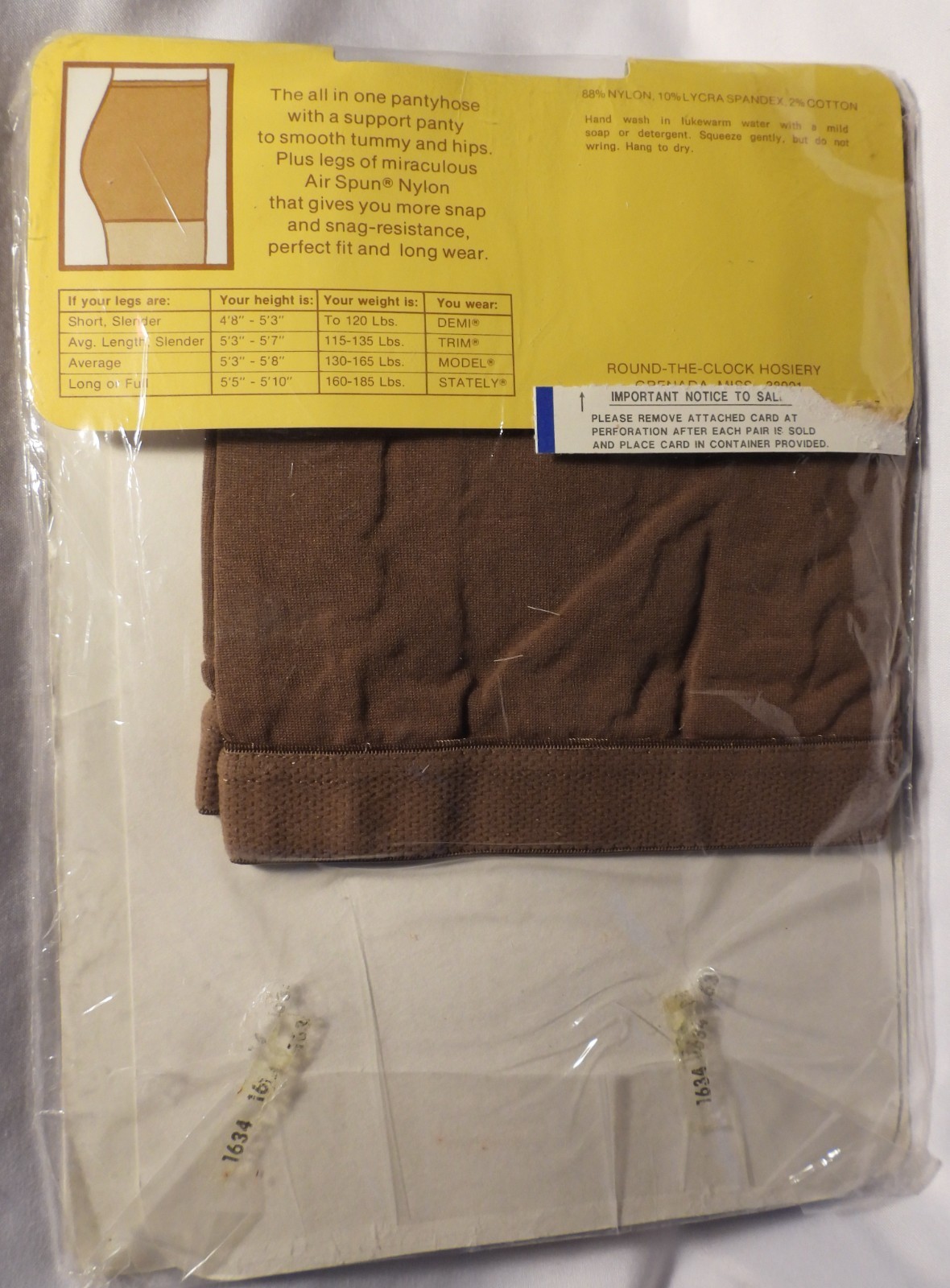 NOS Vtg Round the Clock Tummy Control Sandalfoot PANTYHOSE Beige Size Stately