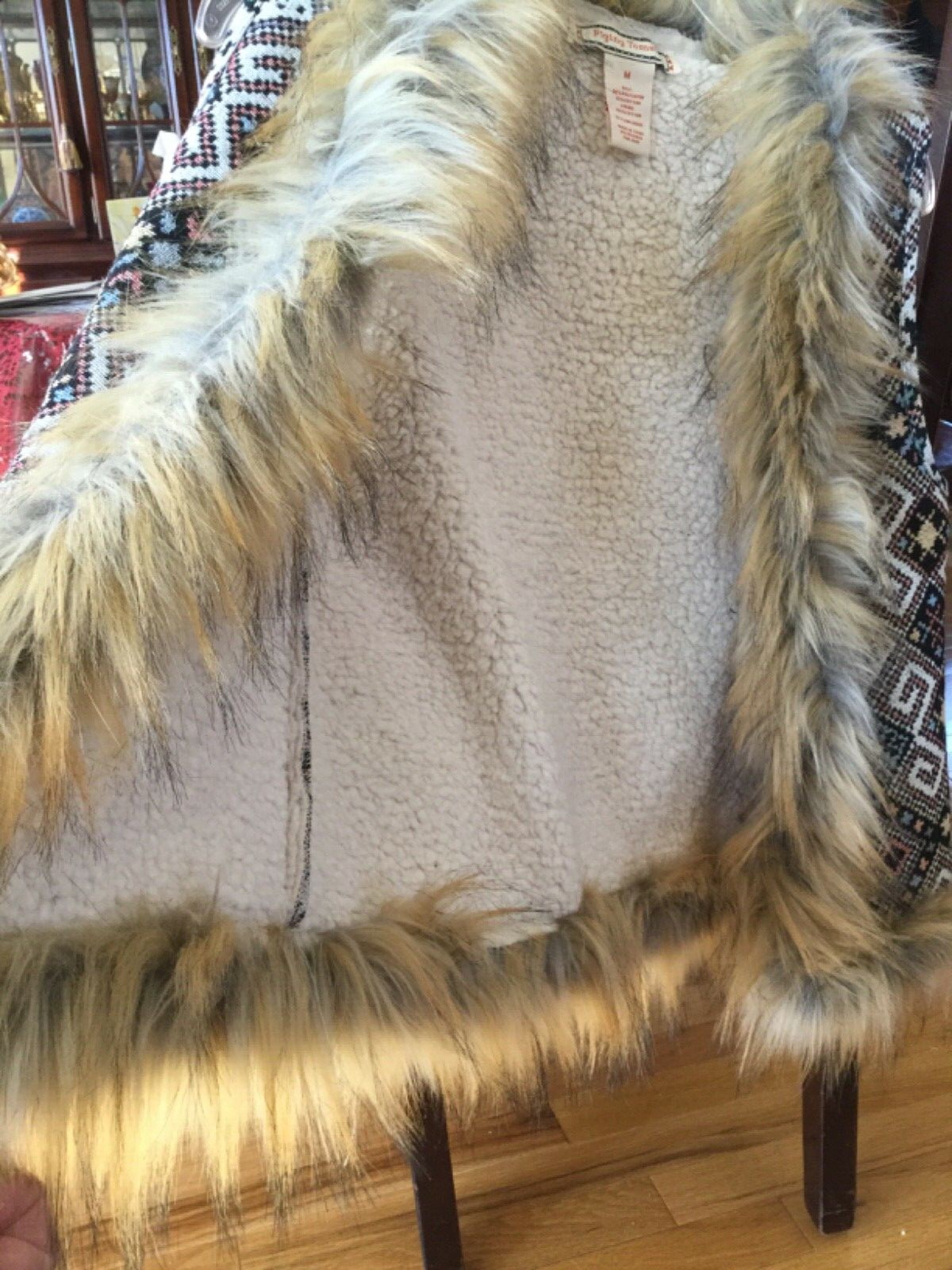 FLYING TOMATO Needlepoint Tapestry Vest Faux Fur Shearling Trim~BOHO~Cowgirl M