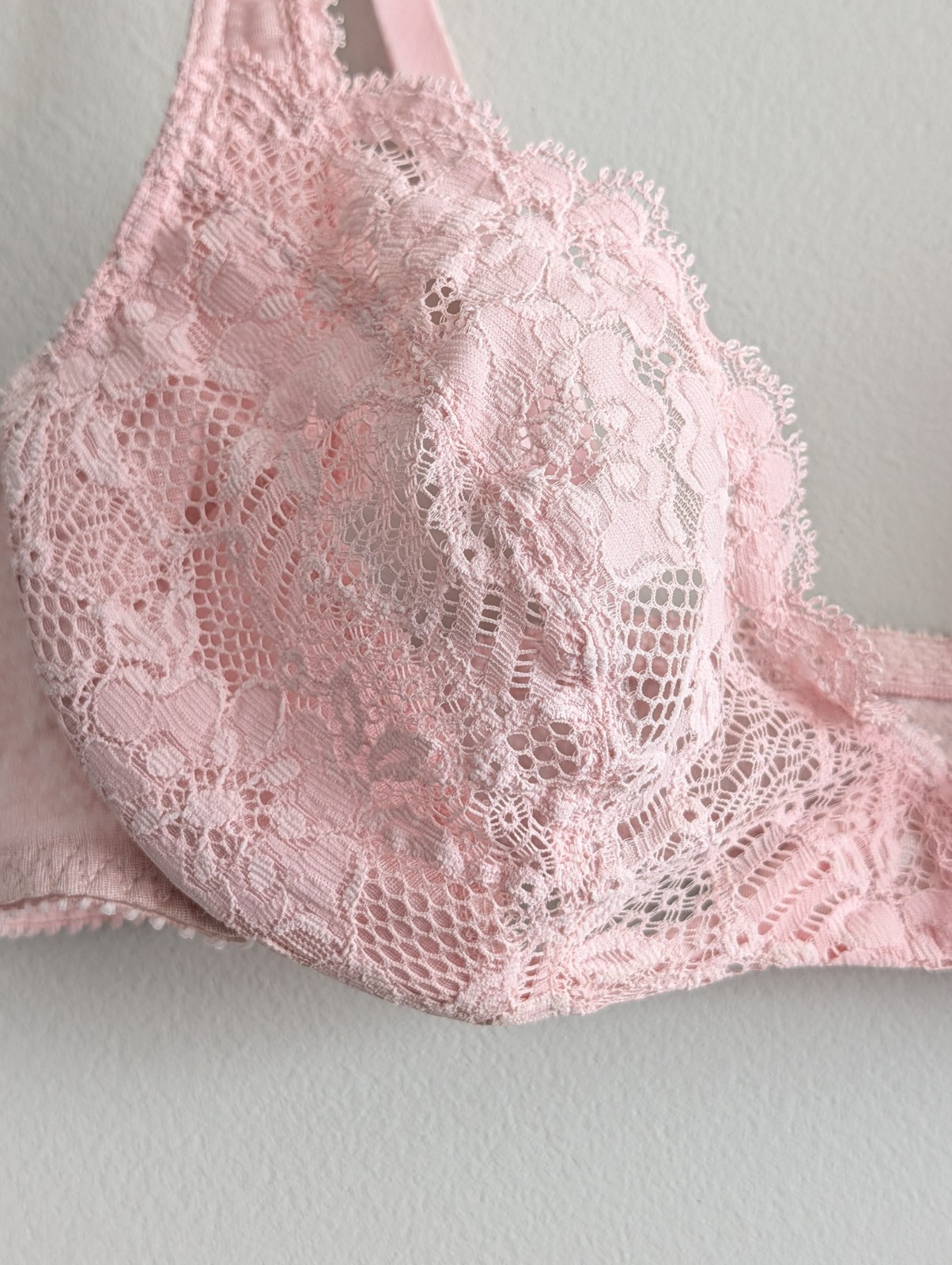 Vintage Lily Of France Lace Underwire Bra Pink Size 36B #1436 Front Closure USA