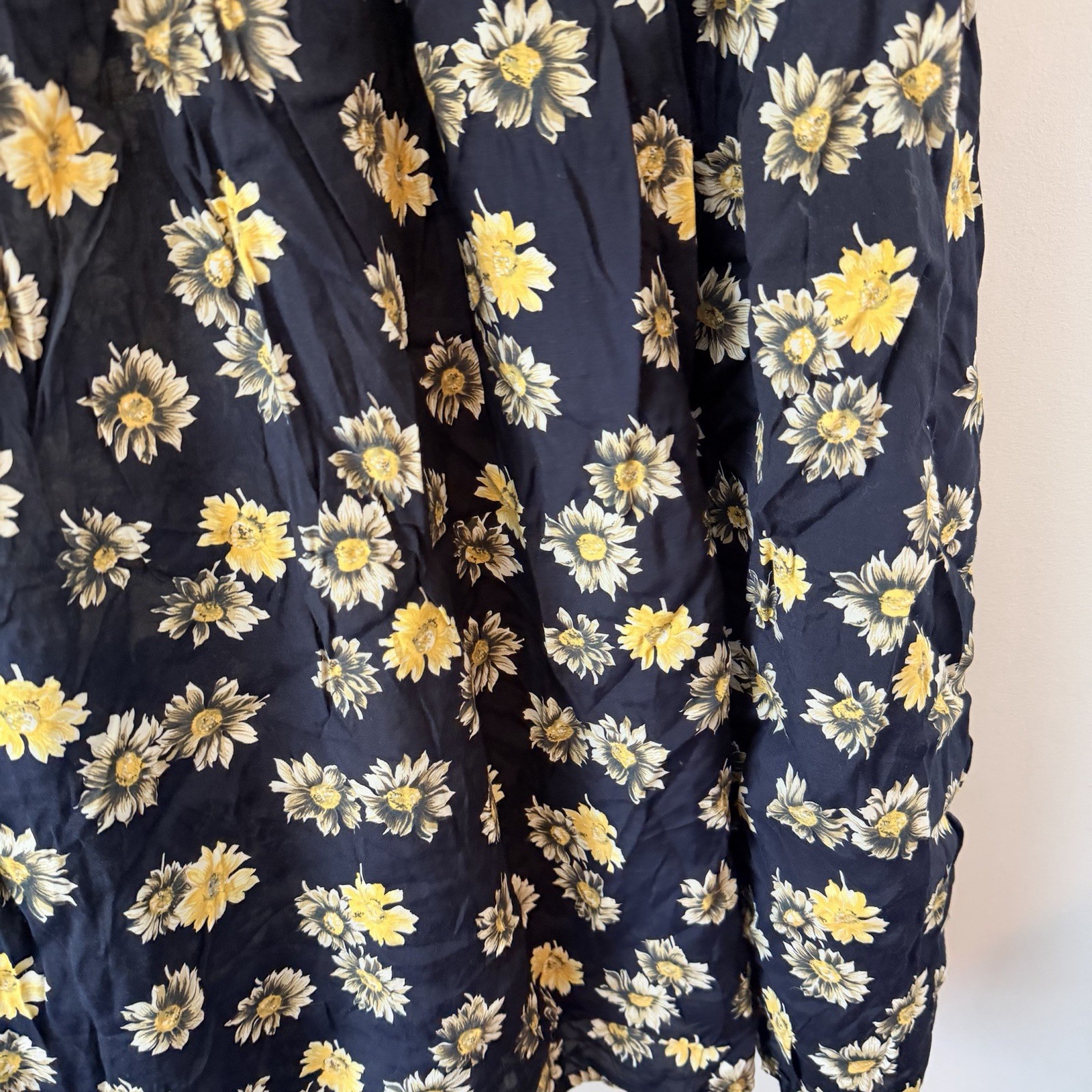Vintage 90s Express Compagnie Internationale Floral Daisy Rayon Maxi Dress