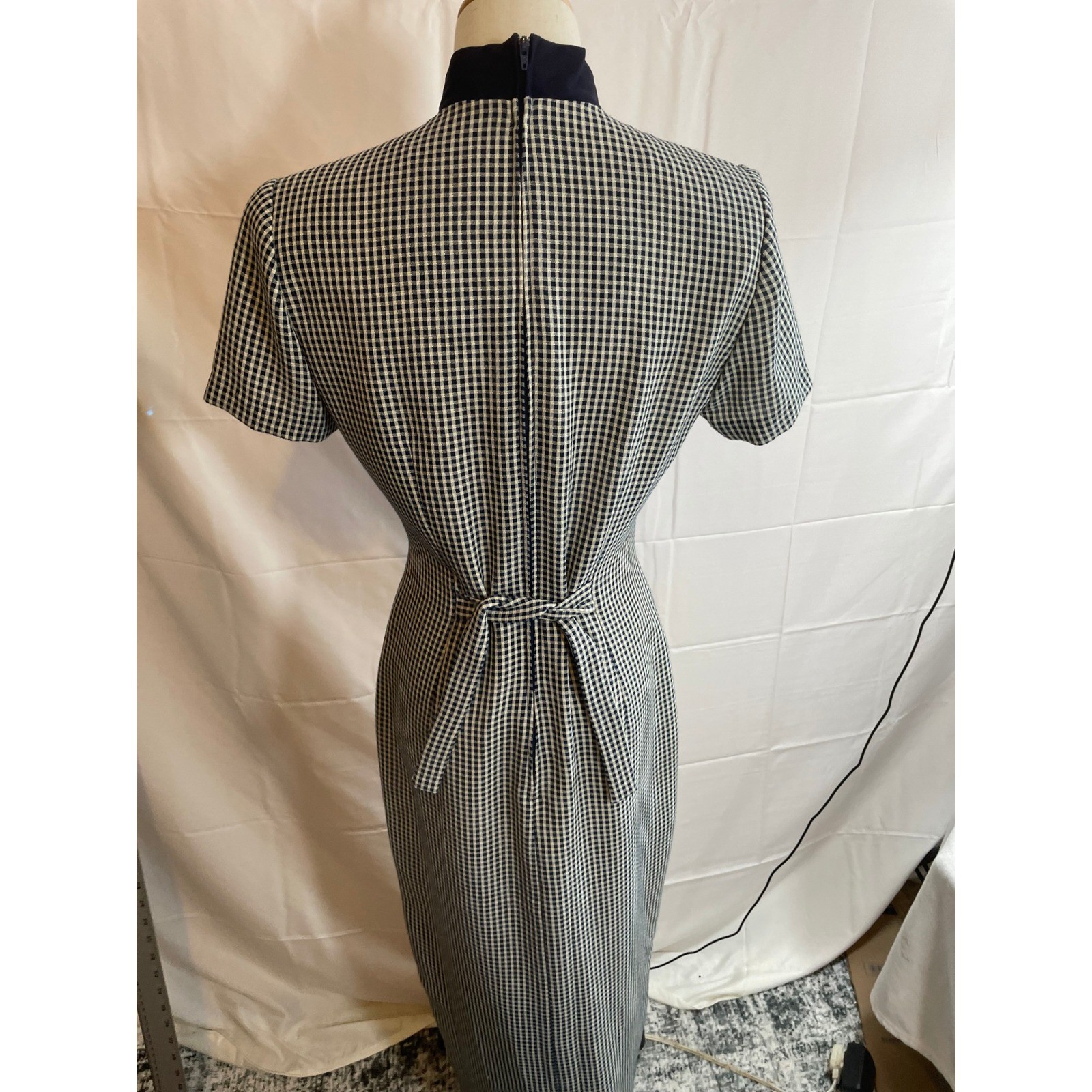 Scarlett Vintage Gingham Check Maxi Dress Navy Blue White Mandarin Collar 3/4