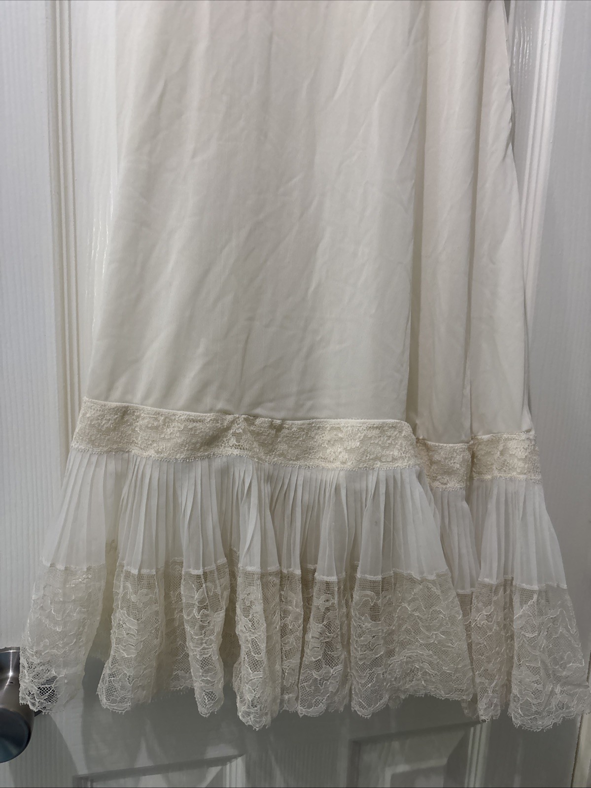 Vintage Van Ralte Full Slip Dress Lingerie Ivory Lace Pleats Nightgown XS/S?