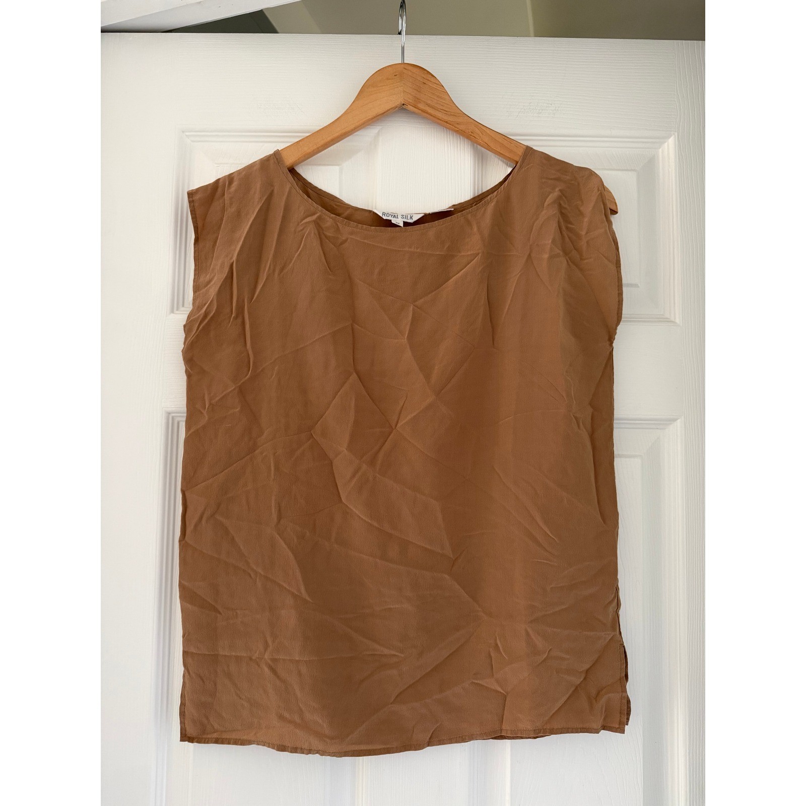 Vintage Royal Silk Neutral Sleeveless Blouse Coastalcore Cottage