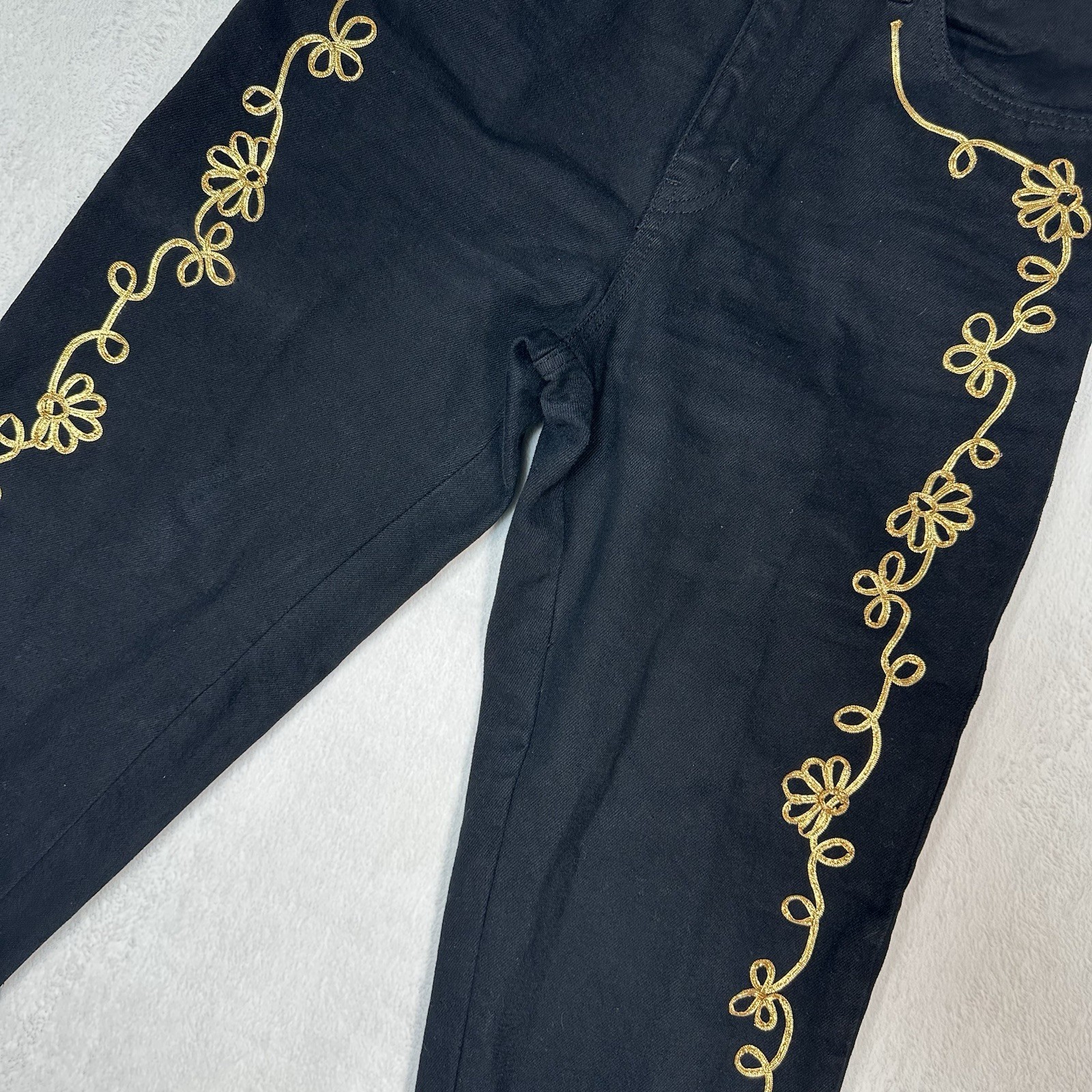 VTG 90s Basic Blues Black High Waisted Mom Jeans Gold Floral Embroidery Size 9