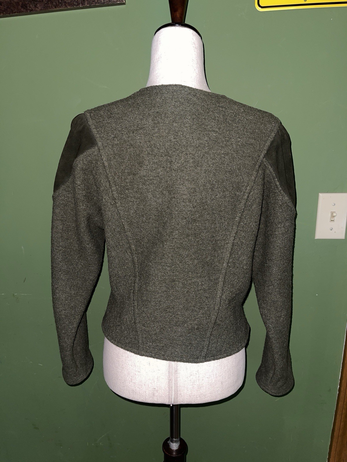 Vintage Austrian Wool Jacket Skirt 2 Piece By Geiger Tyrol Green/Black Size 40