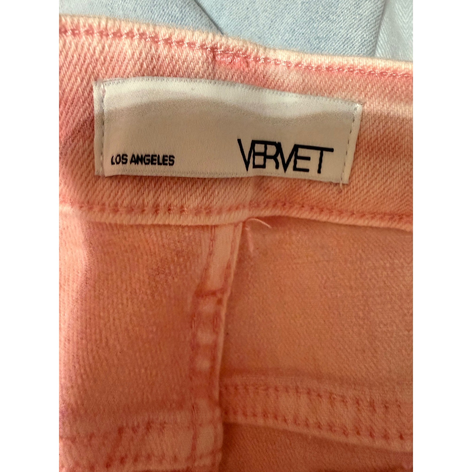 Vervet Pink Cropped Jeans Button Fly Patch Pocket Raw Hem Barbiecore 24
