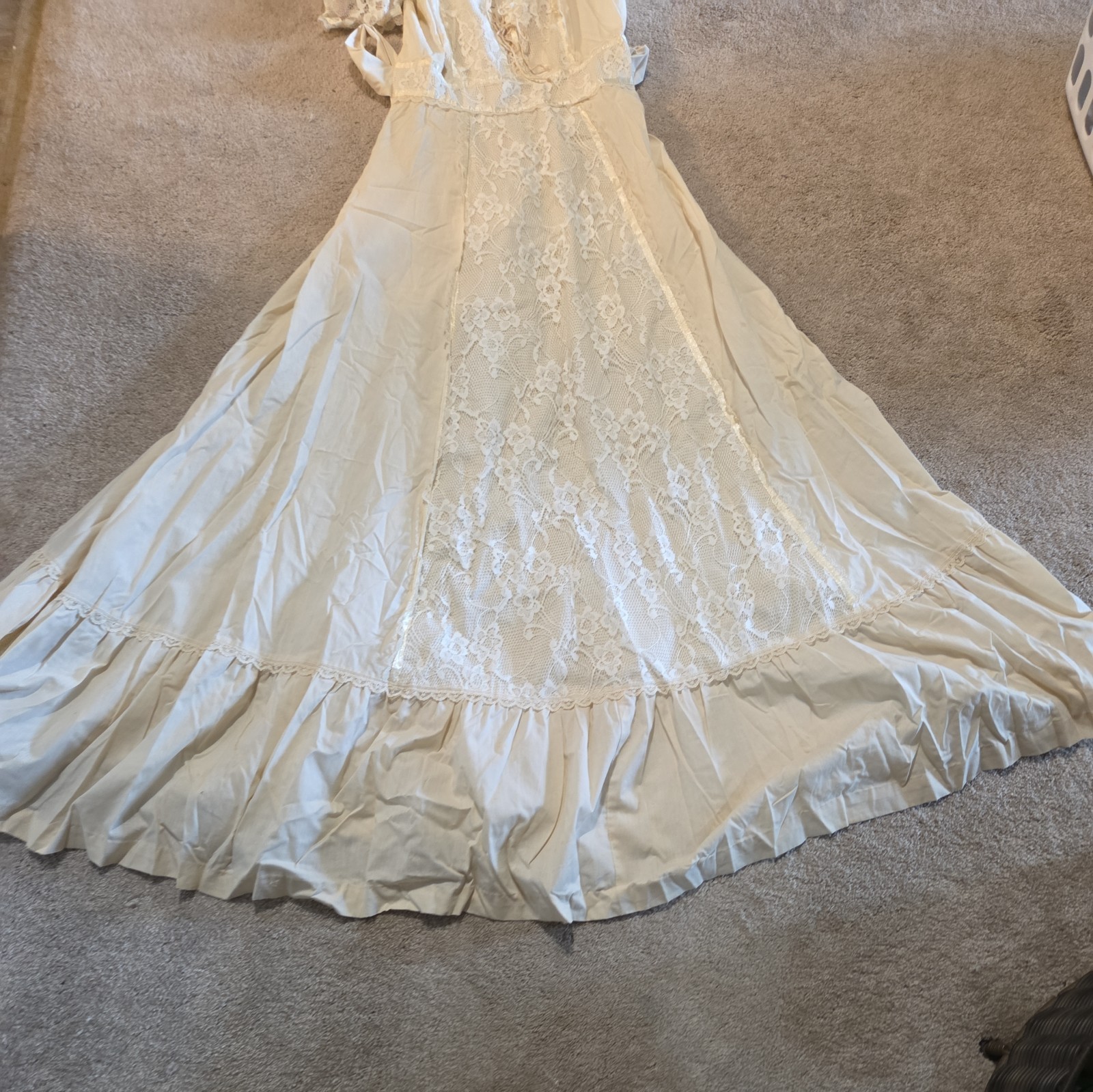 Vintage 70s dress Cream Lace Prairie Maxi Dress Cottagecore Boho size SMALL