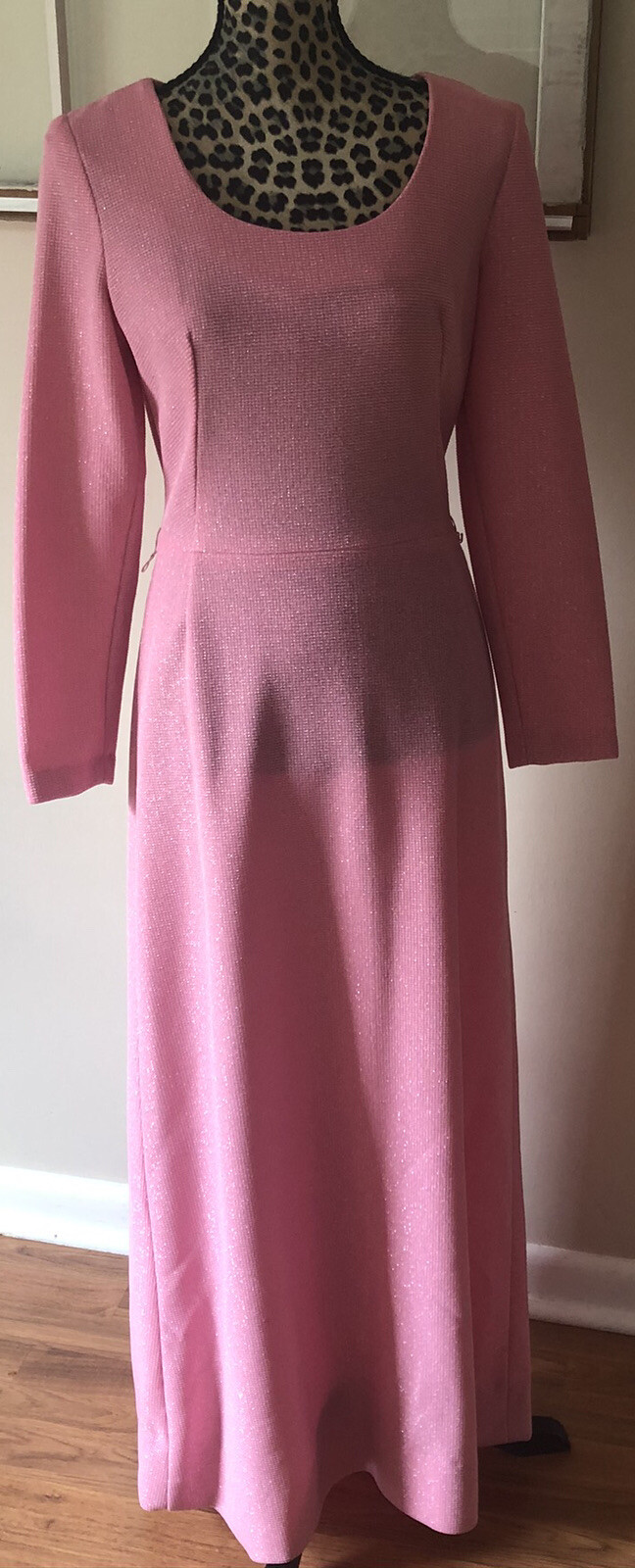 Vintage 1970s Alfred Werber Full Length Dress Long Sleeves Pink Gold Thread 12