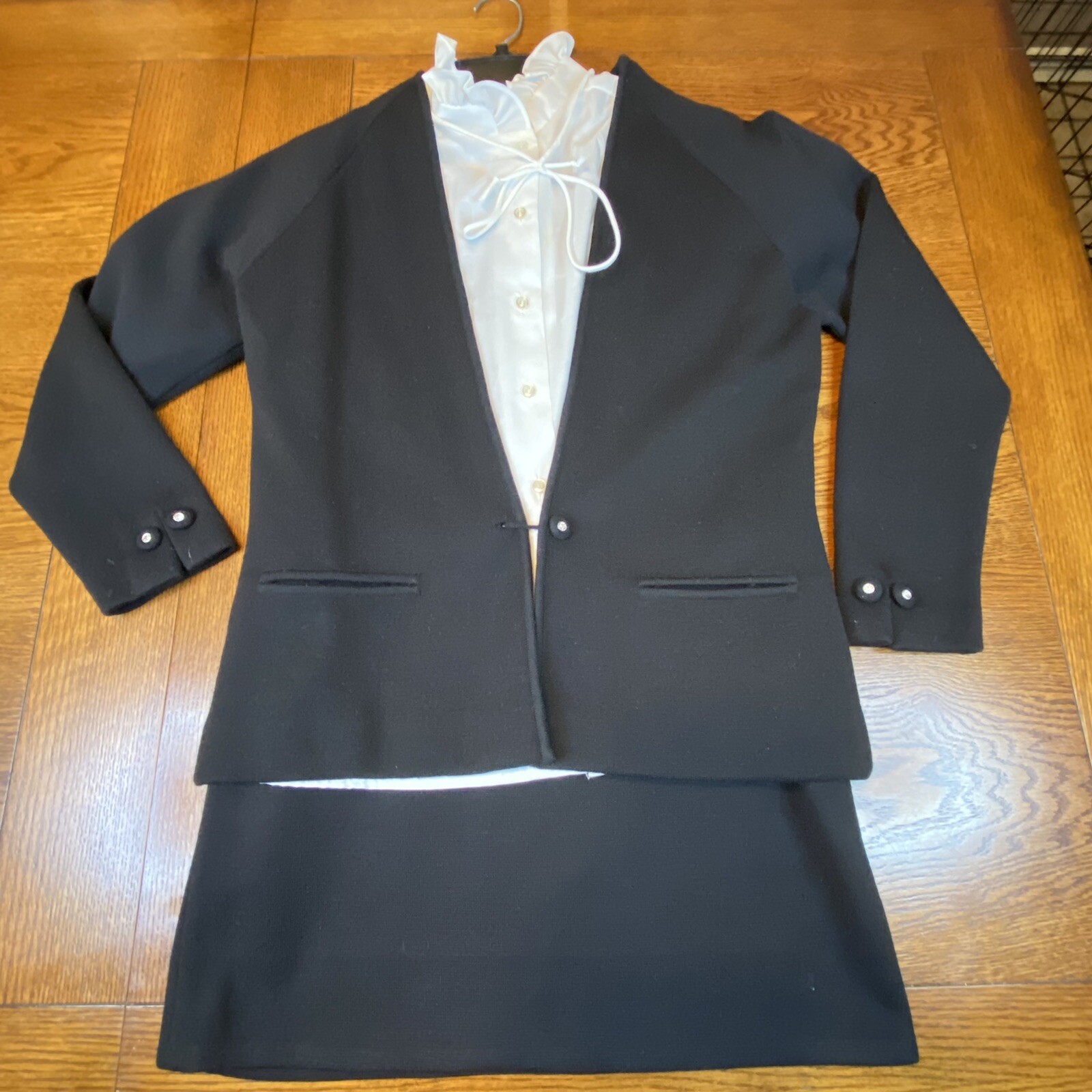 Vintage Cadillac 100% Virgin Wool Sweater & Skirt Sz 12 w/ blouse Made in Italy