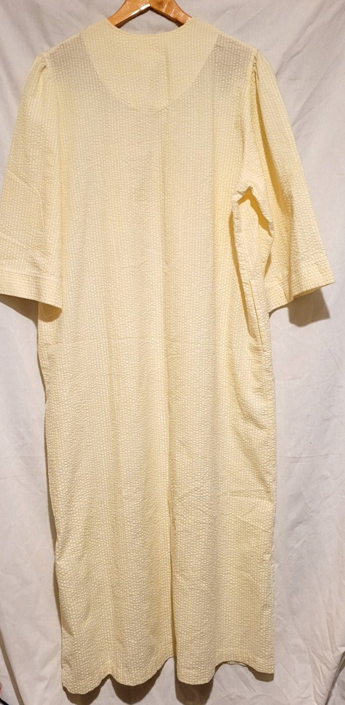 Vintage StanHerman Zipper Robe Duster Size XL Floral Embroidered Col SoftYellow