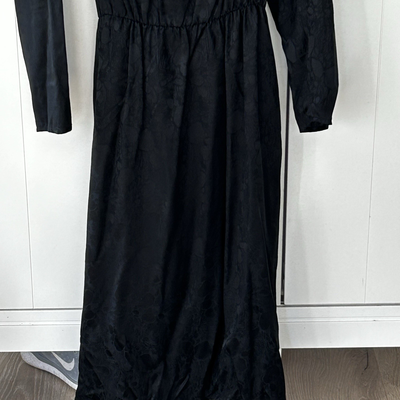 Vintage Argenti Dreaped Silk Wrap Dress Size 6 Floral Black Midi Shoulder Pads