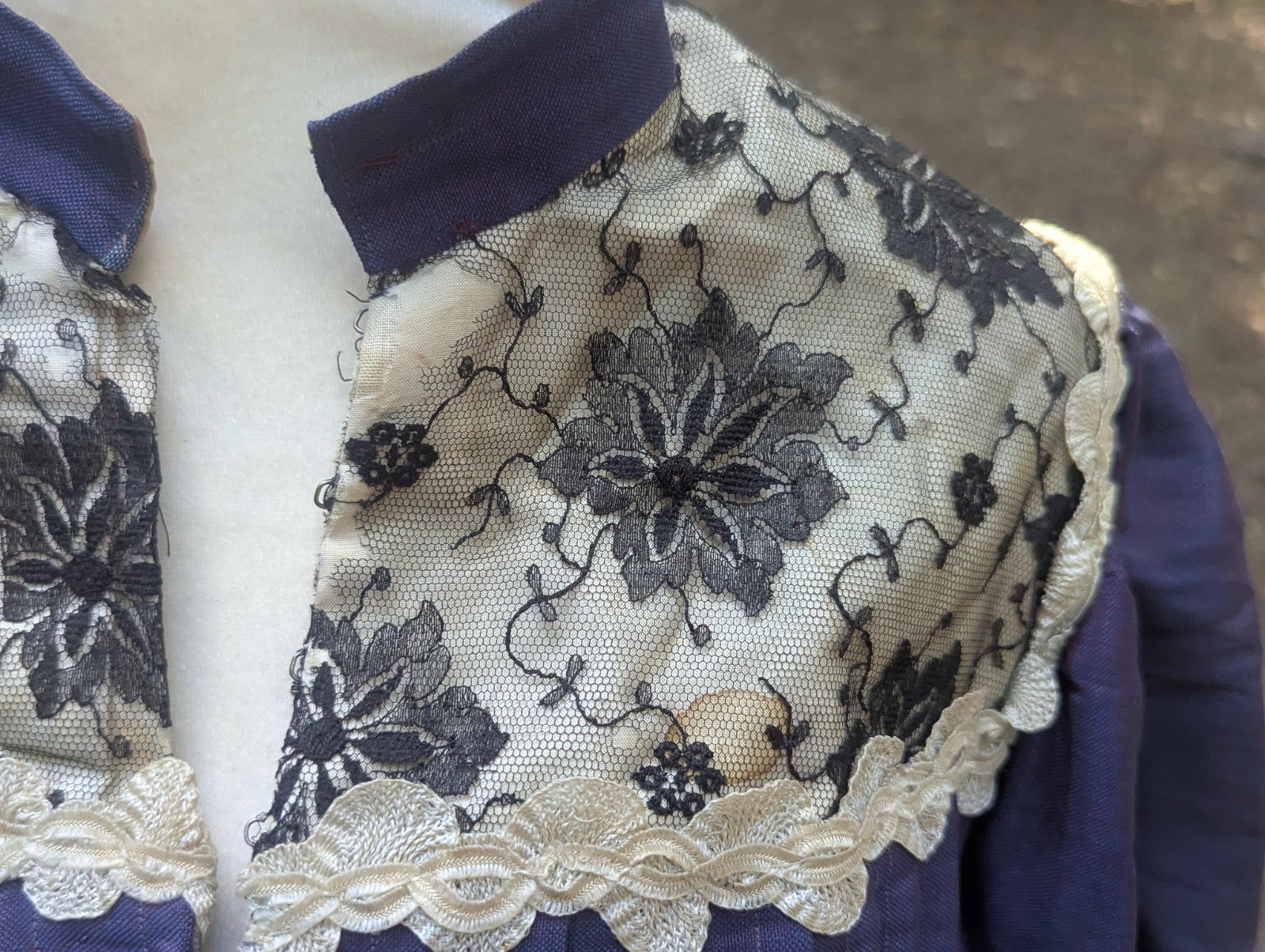 Antique Victorian Silk Bodice Purple Leg-O-Mutton Sleeves Lace Yoke Study Piece
