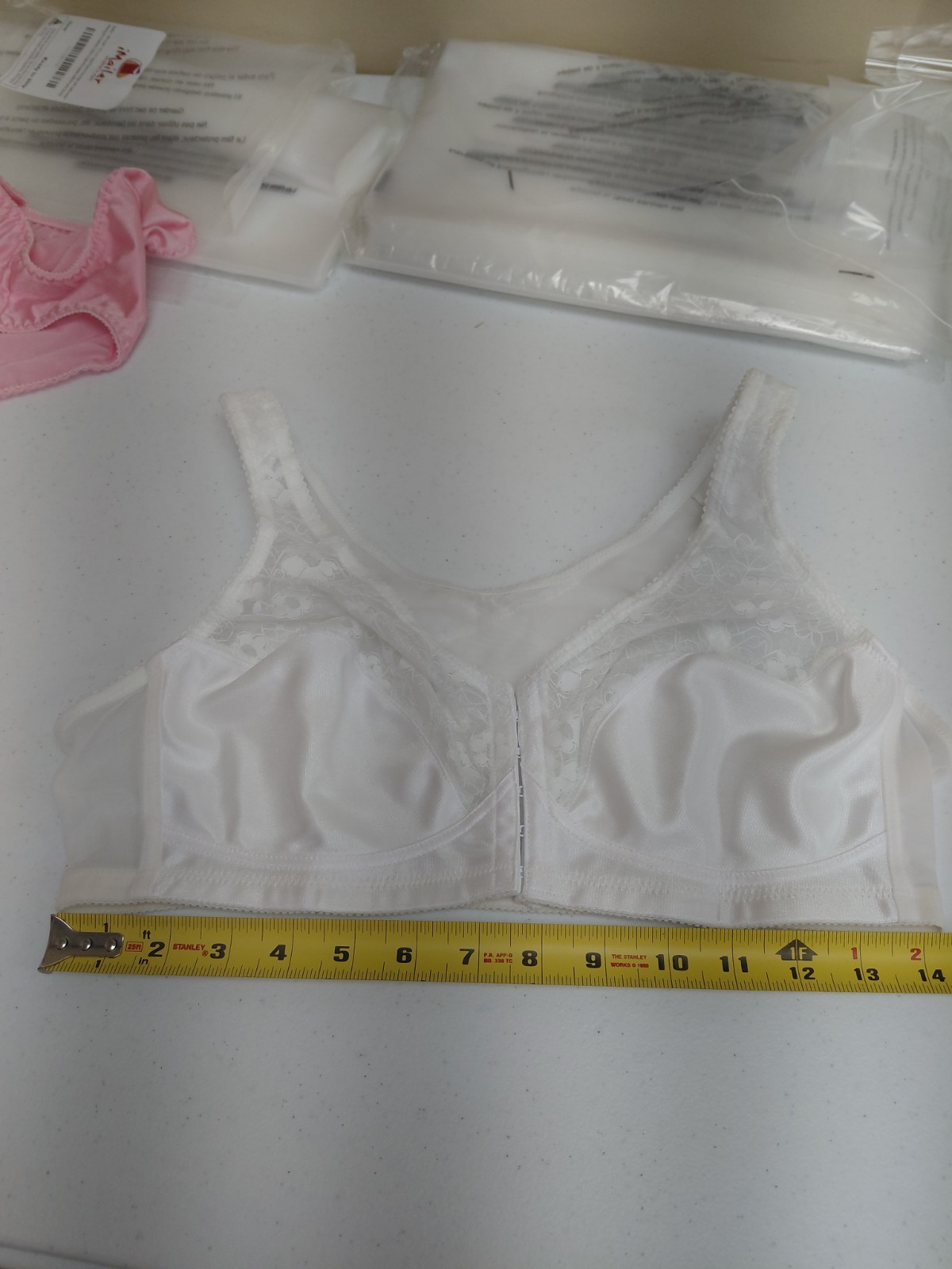 Vintage Exquisite Form Bra Size 38B