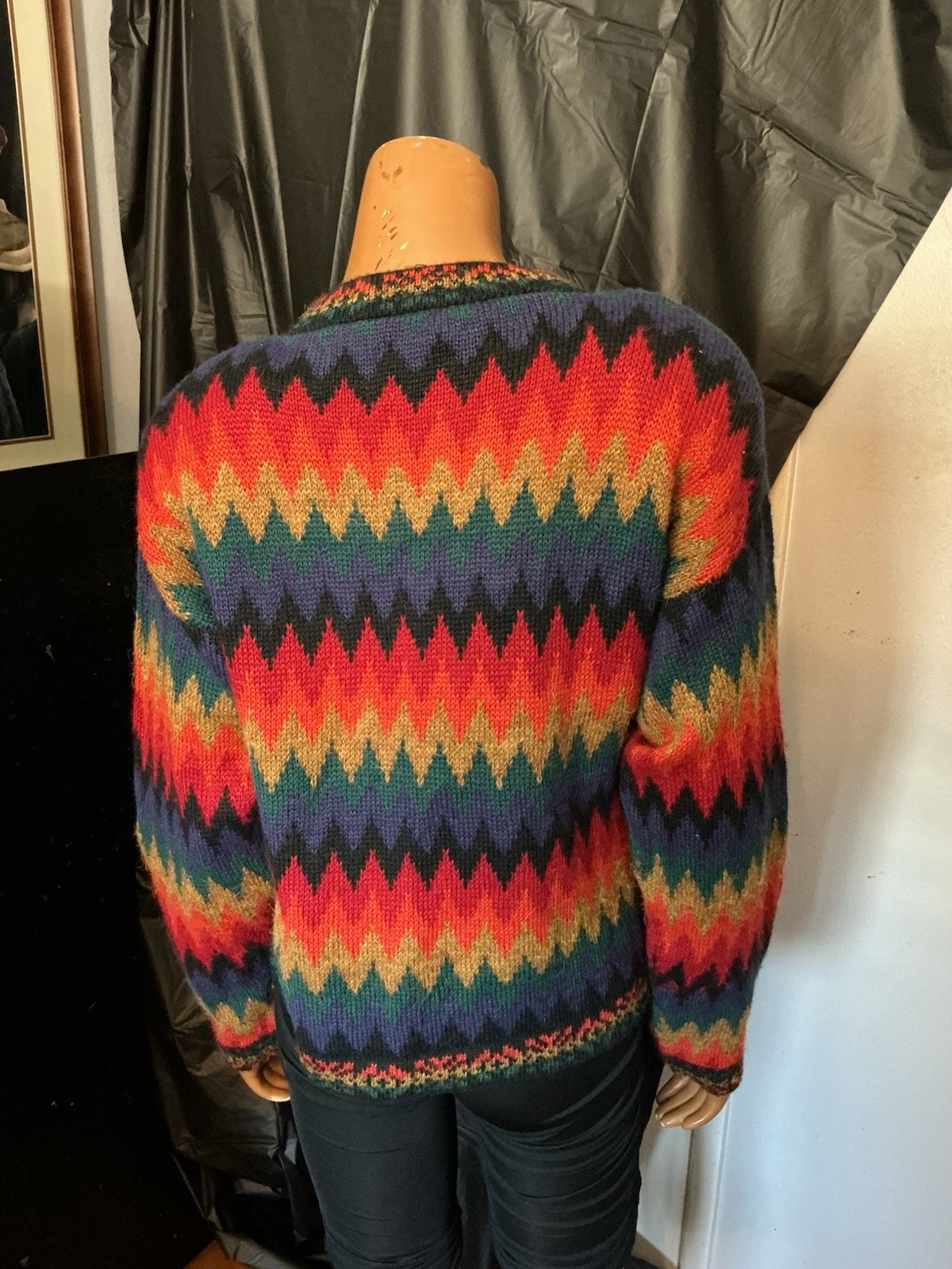Vintage Artesania Cusco Peruvian 100% Alpaca Knit Andes Button Cardigan Sweater