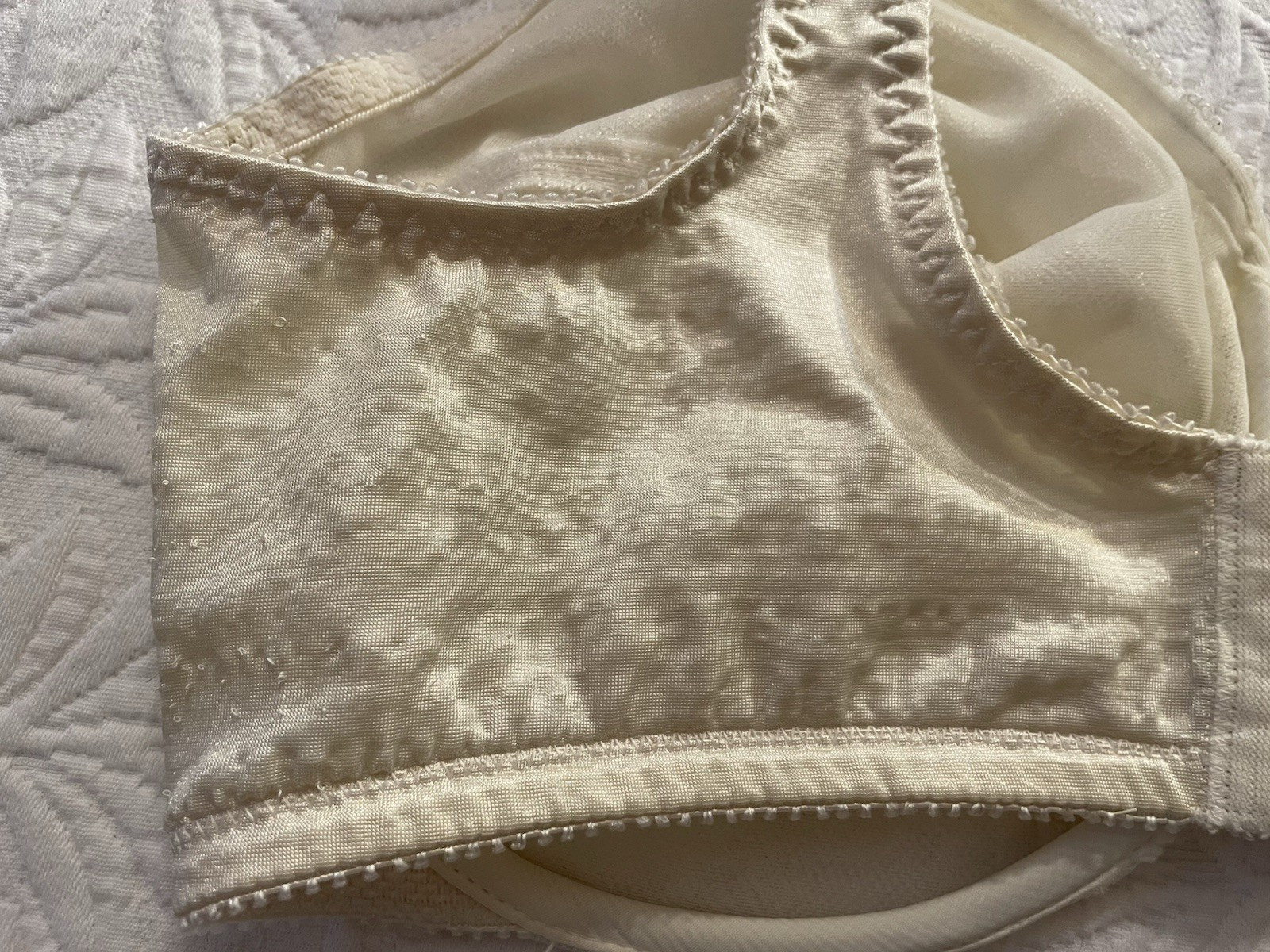 Vintage Warners Bra 34DD Perfect Support # 1500 ivory floral unlined underwired