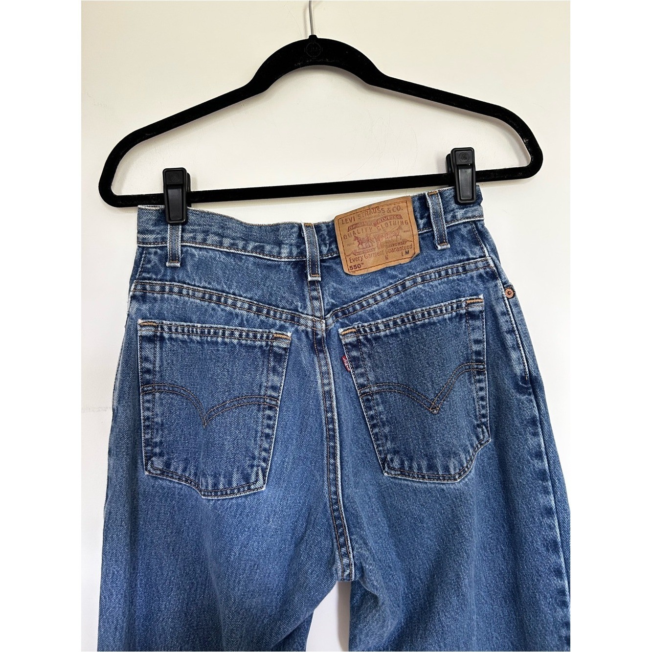 Vintage Levi&rsquo;s 1999 90&rsquo;s 550 Relaxed Fit Tapered Leg Size 8 Regular