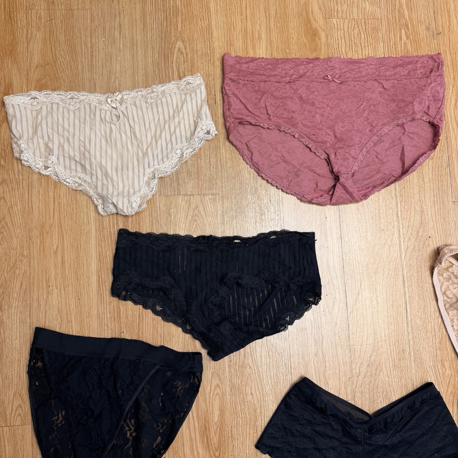 20 Vintage Panty Cutter Lot 2000s Low Rise Strappy Lace Thong Bikini ISSUES
