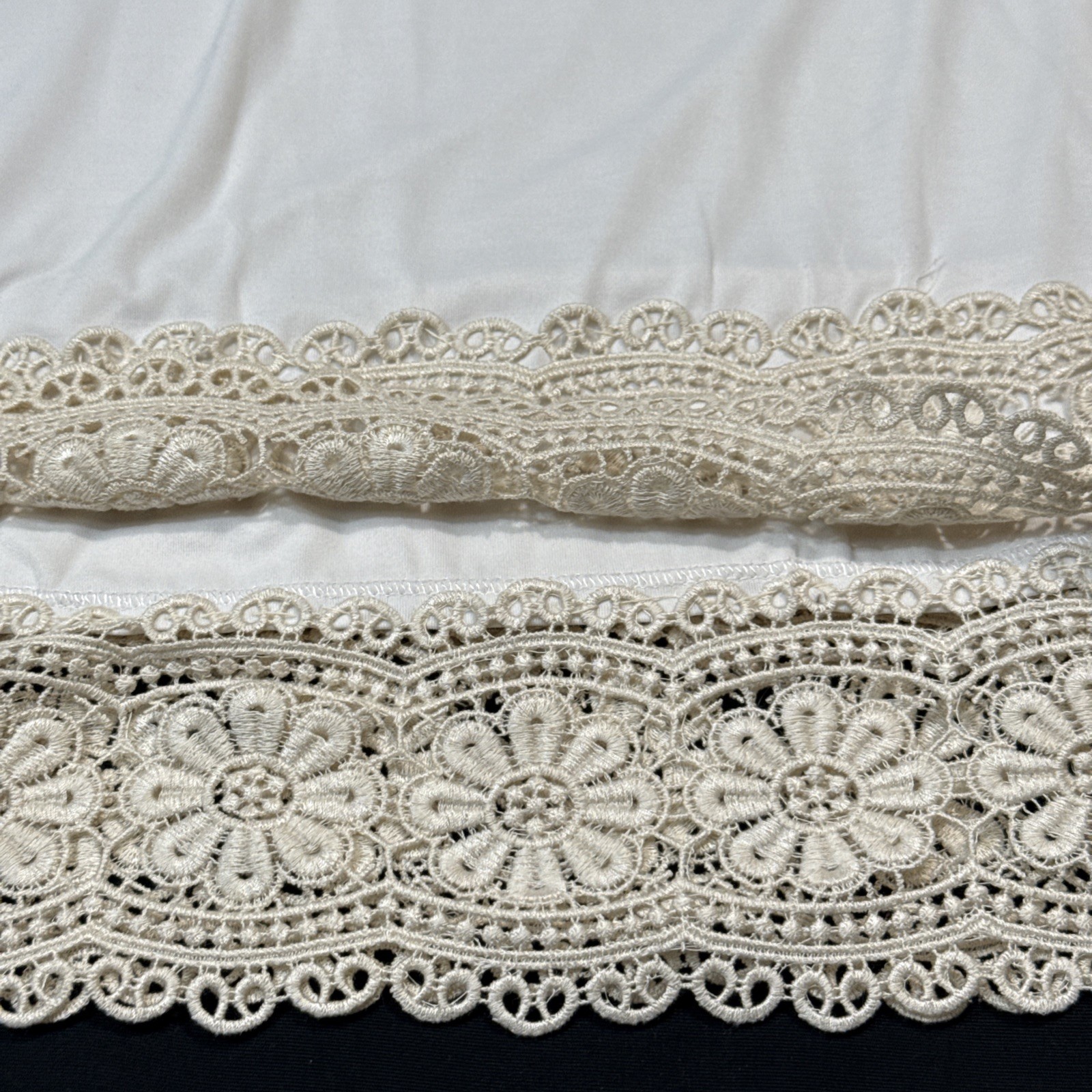 Vintage Vassarette Half Slip Size 18 Nylon 2 rows of Cotton Eyelet Ivory Trim