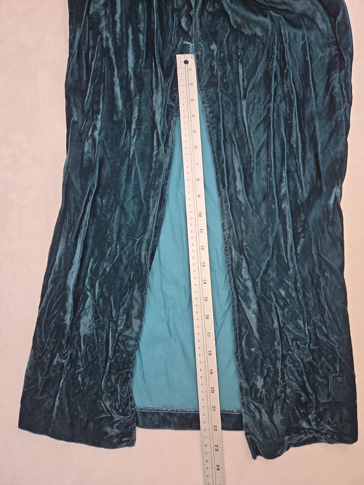 Vintage 1980s Green Velvet Formal Dress Prom Rhinestone Size 13/14 Goth Dark