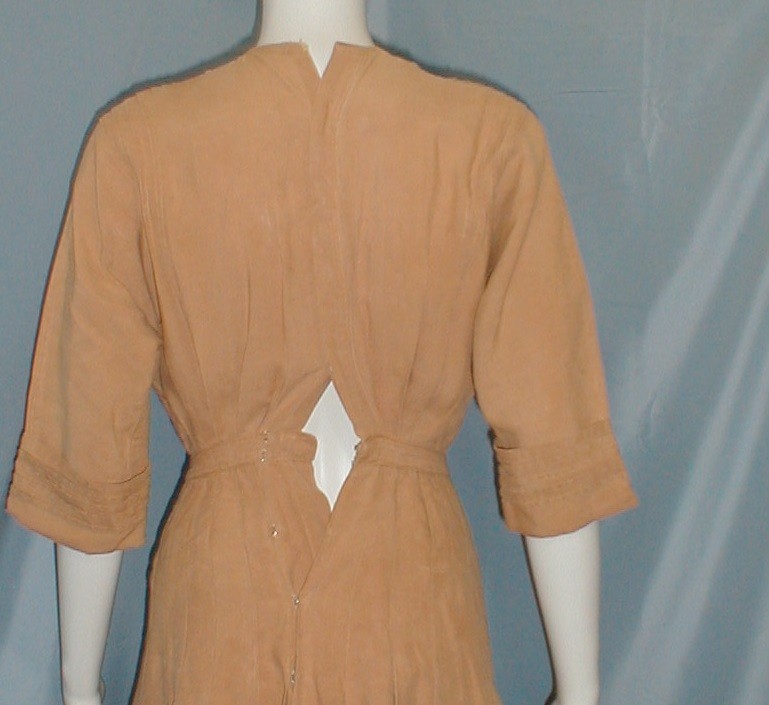 Fetching Antique Dress Edwardian 1912 Tan Linen Embroidered Front