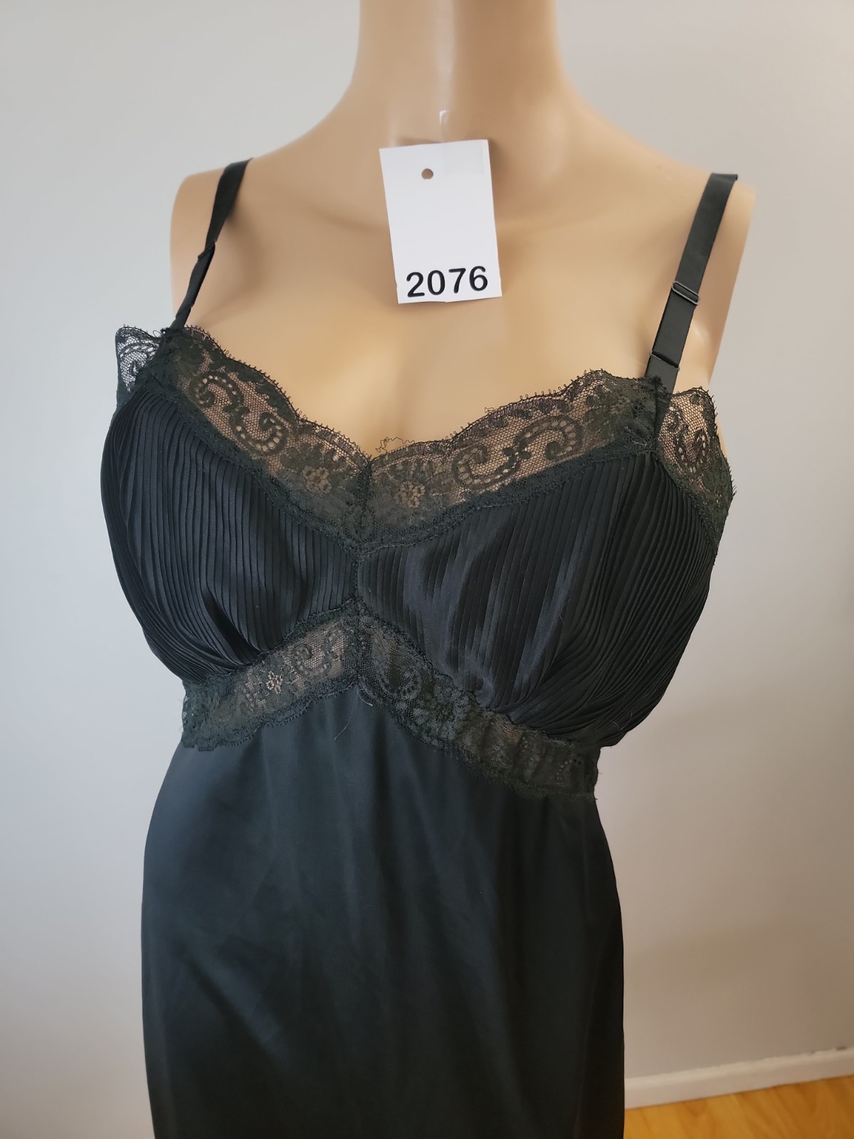 Vintage Charmode All Nylon Black Full Slip Pleat/Lace Det. Size 36 Tall
