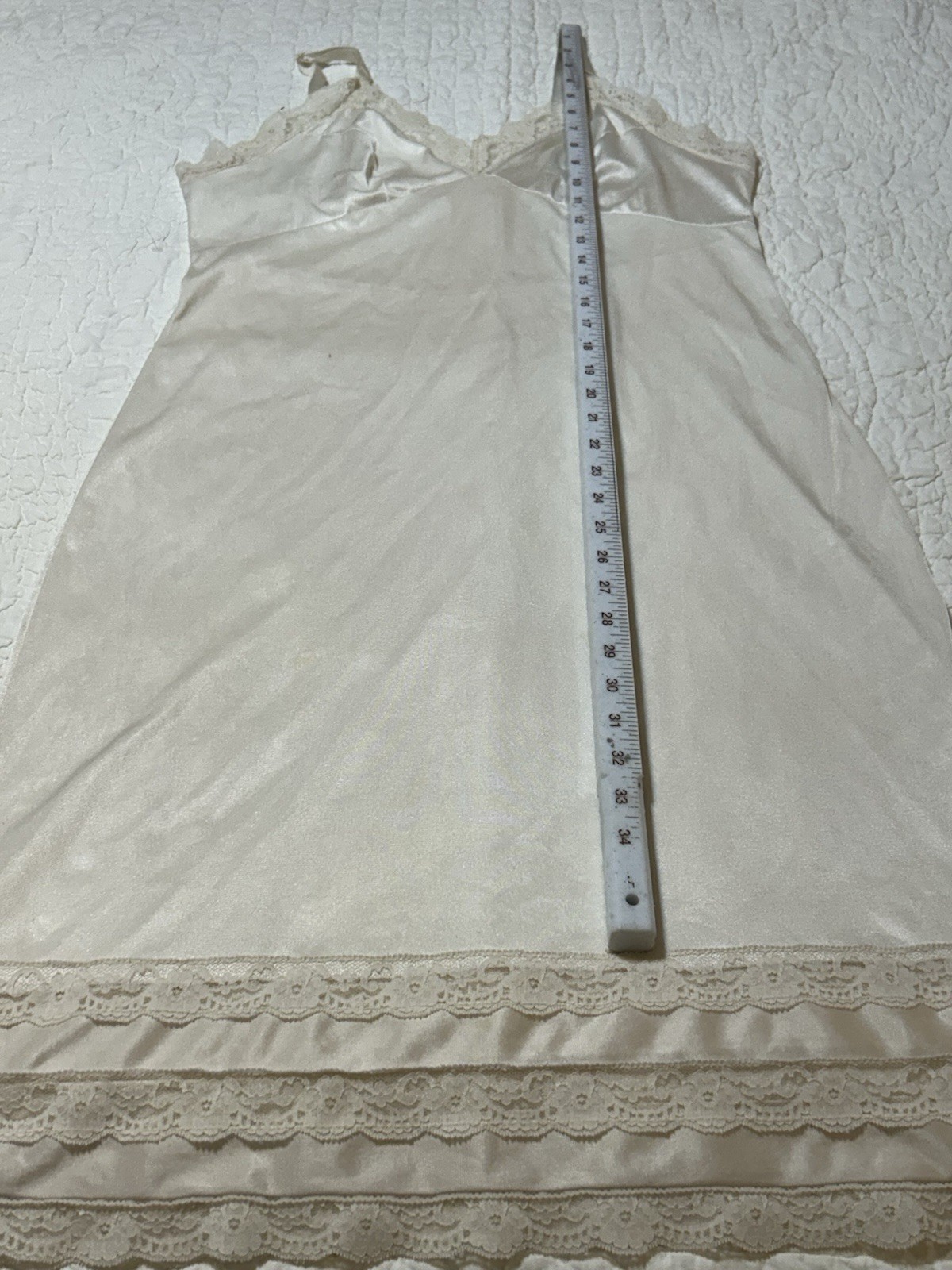 VTG Vanity Fair Size 36 Slip Nylon Full Dress Lingerie USA Cream Lace 40” Long