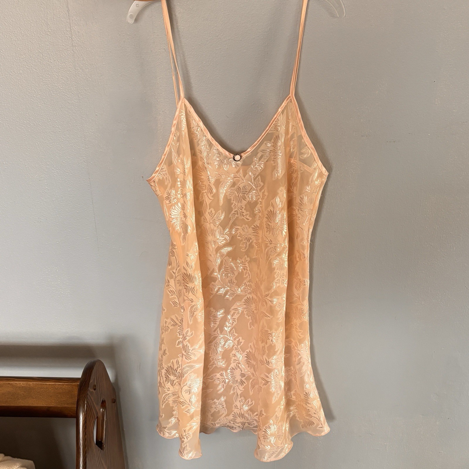 Colesce Couture Lingerie Women’s Vintage Nightgown Size Medium Peach Made in USA