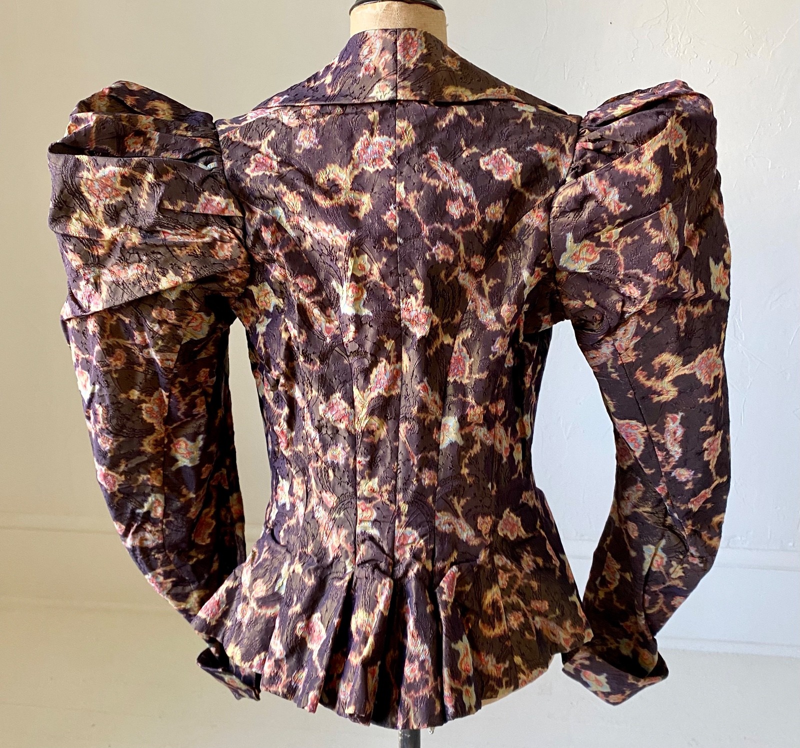 1890s Silk Jacquard Bodice Watercolor Print Puff Sleeves Antique Victorian XS
