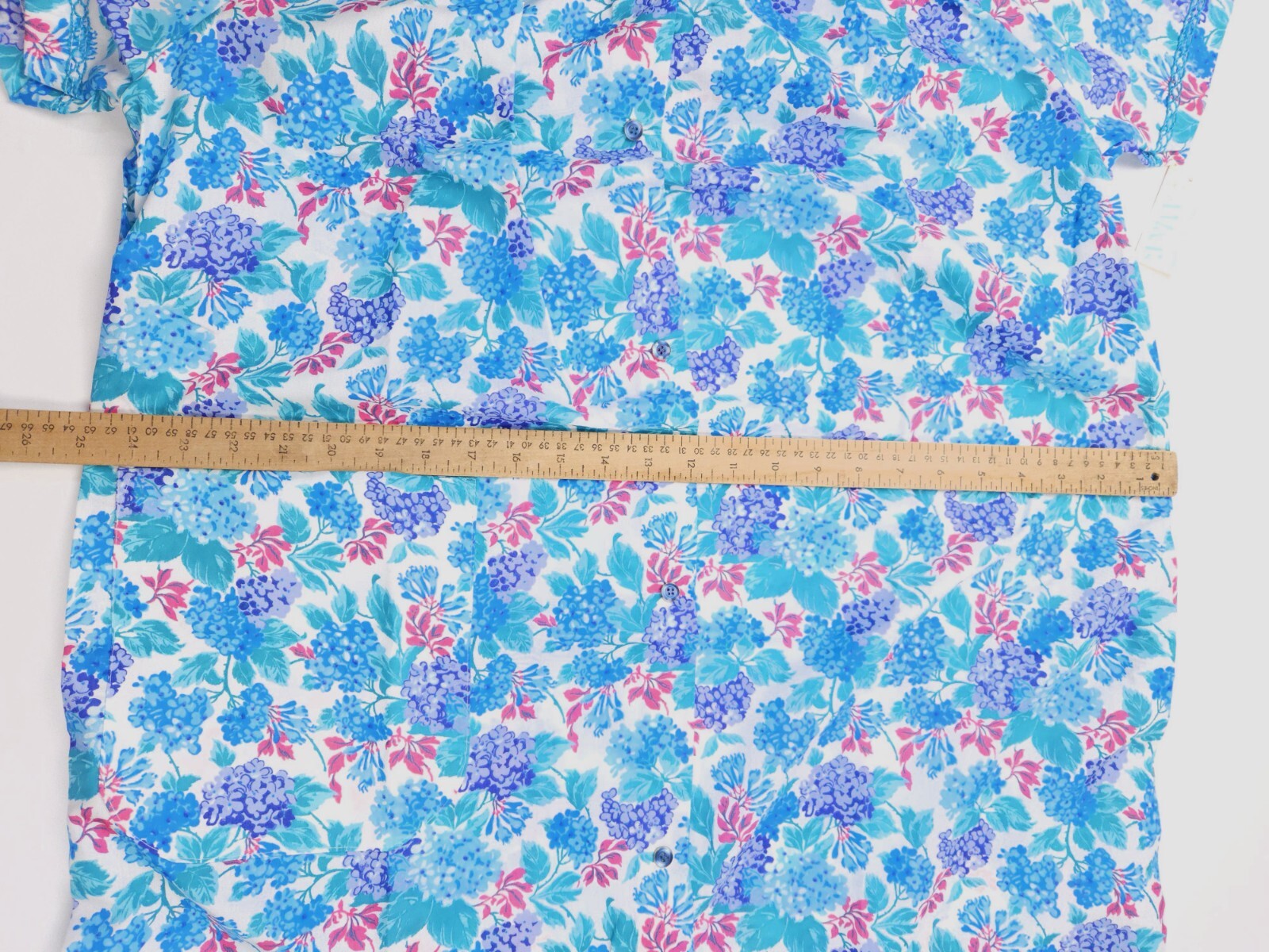 Smart Time Snap Front Floral House Dress Smocked Robe NEW With tags Medium