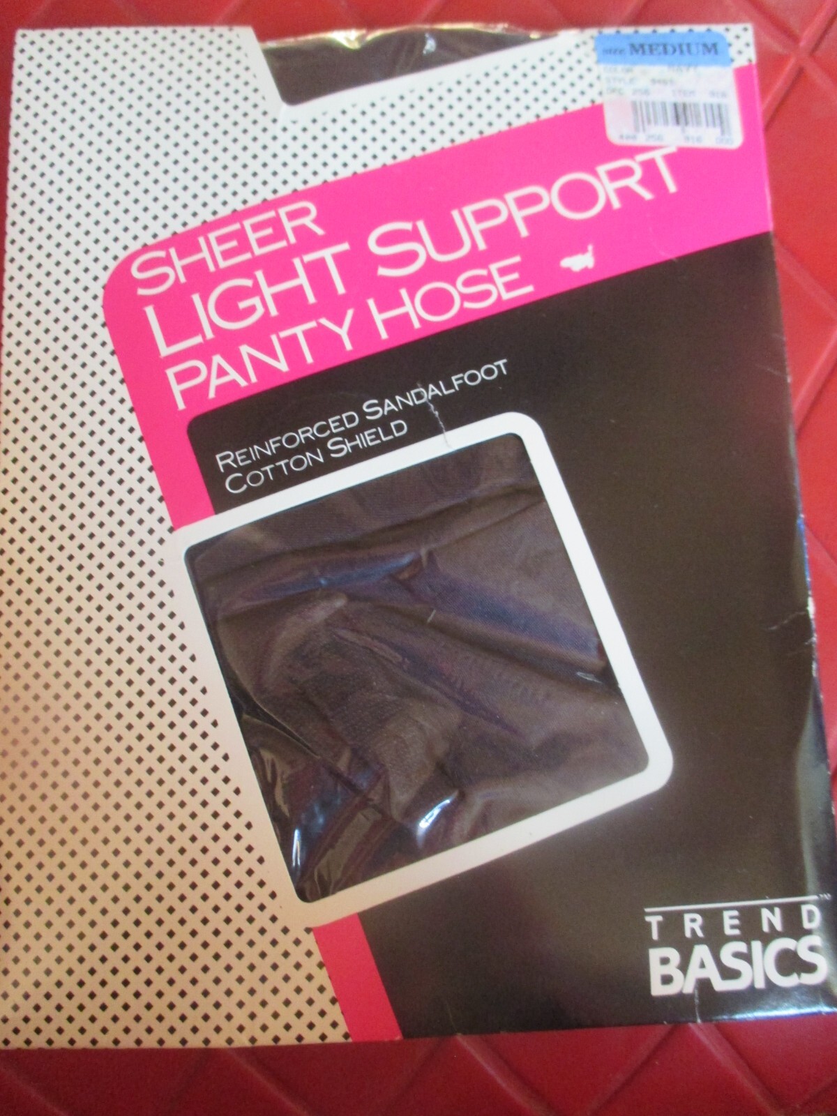 TREND BASICS Vintage NAVY Light Support Nylon PANTYHOSE – Size MEDIUM – 1980&rsquo;s