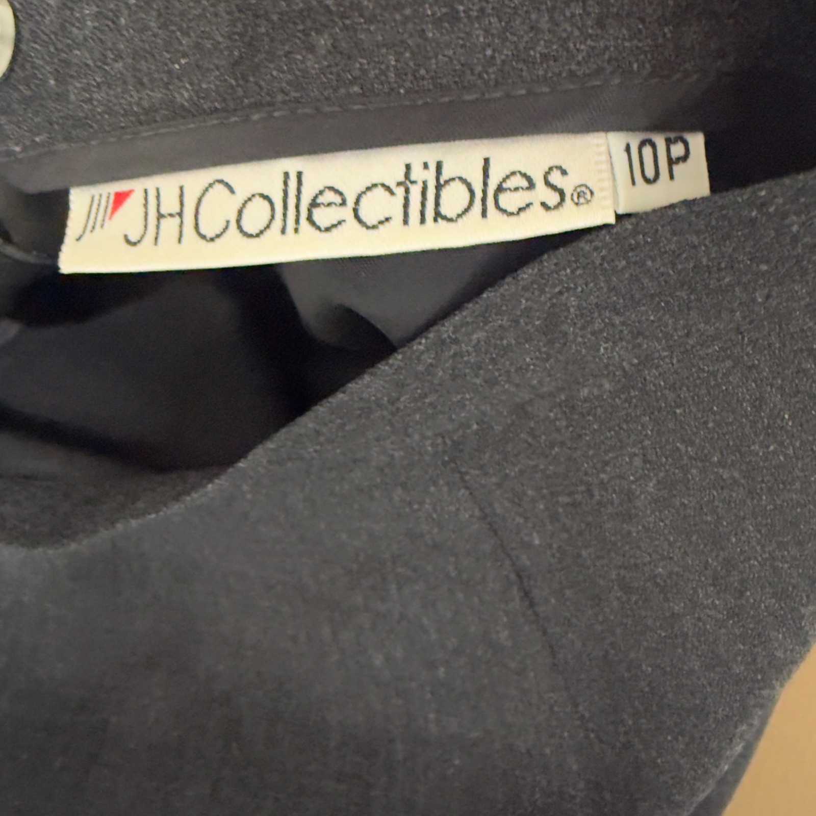 Vintage JH Collectibles Charcoal Gray 100% Wool Pencil Skirt Size 8