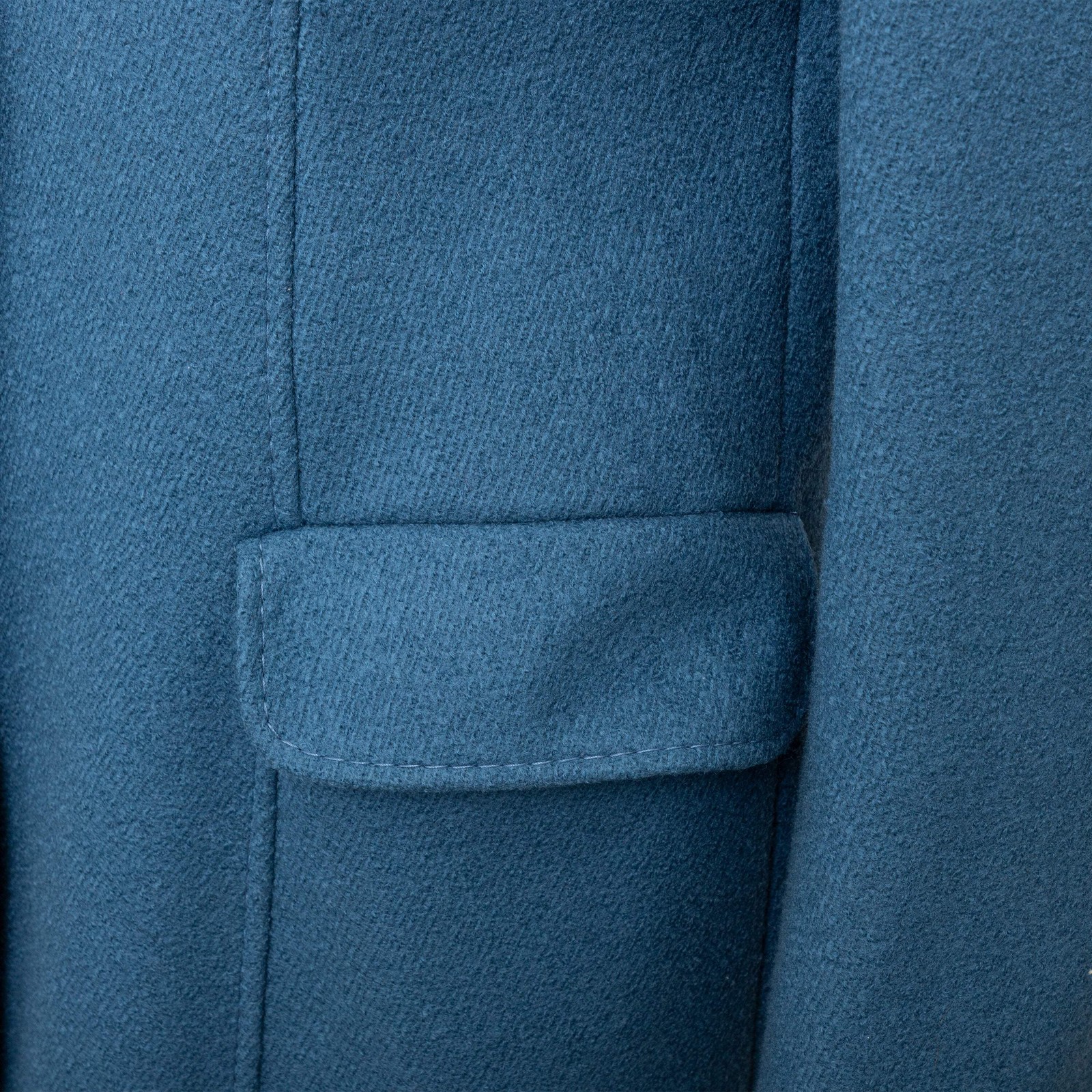 Vintage Moschino Cheap & Chic Wool Coat 2010s – Retro Chic Women&rsquo;s Coat
