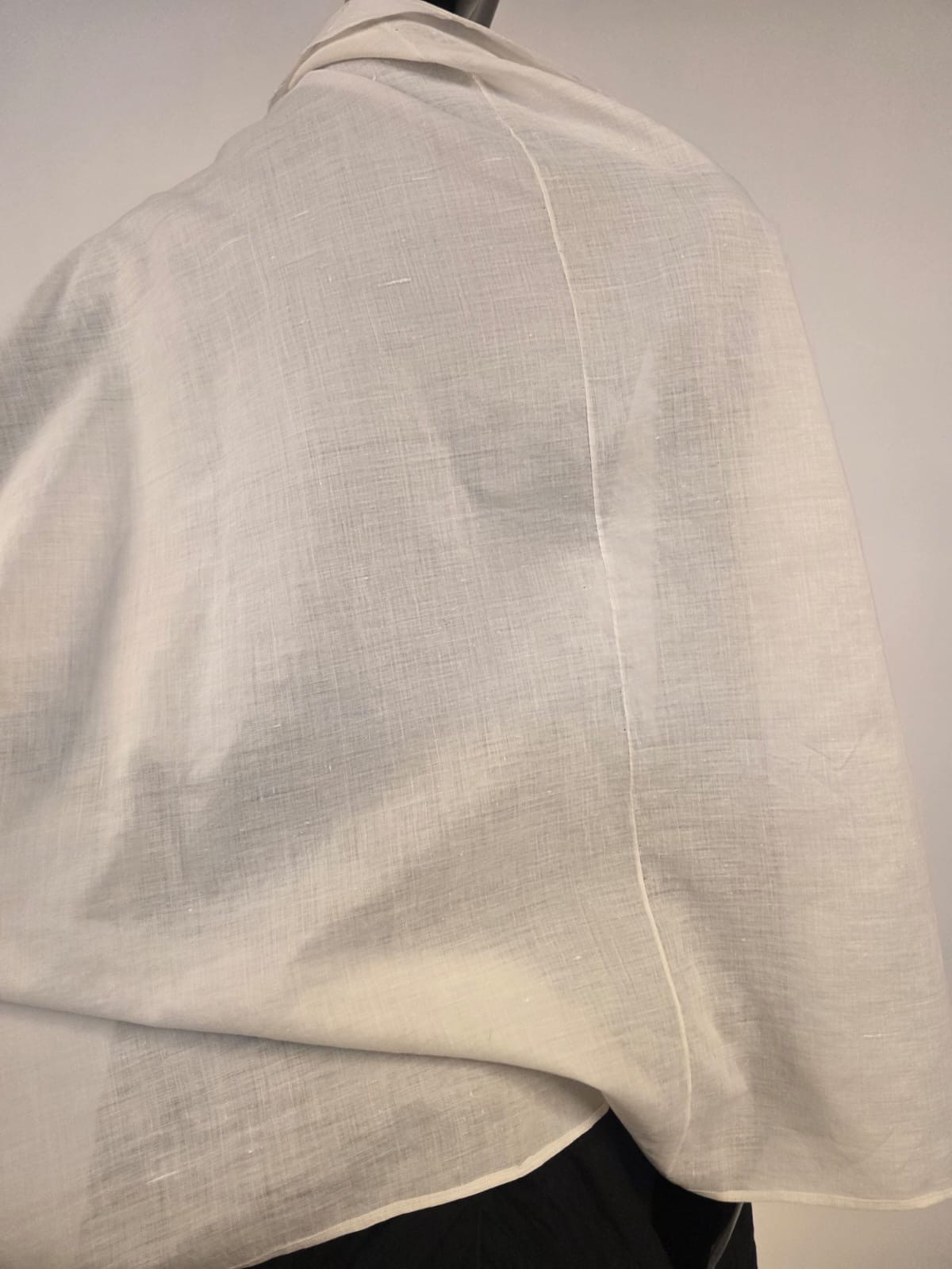 HAND SEWN MID 19TH C PLAIN MUSLIN TRIANGLE SHAWL FOR DRESS