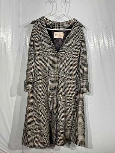 Vintage Pendleton Ltd. Plaid Wool Coat Long Winter Jacket Classic Heritage Style