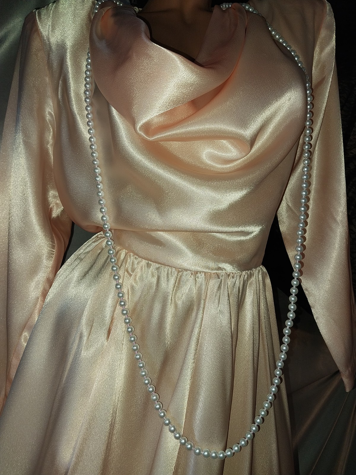 Vtg SATIN IMPORTED PEACH PINK COWL CASCADE 350&Prime; GRAND SWEEP FLARE MAXI DRESS L42