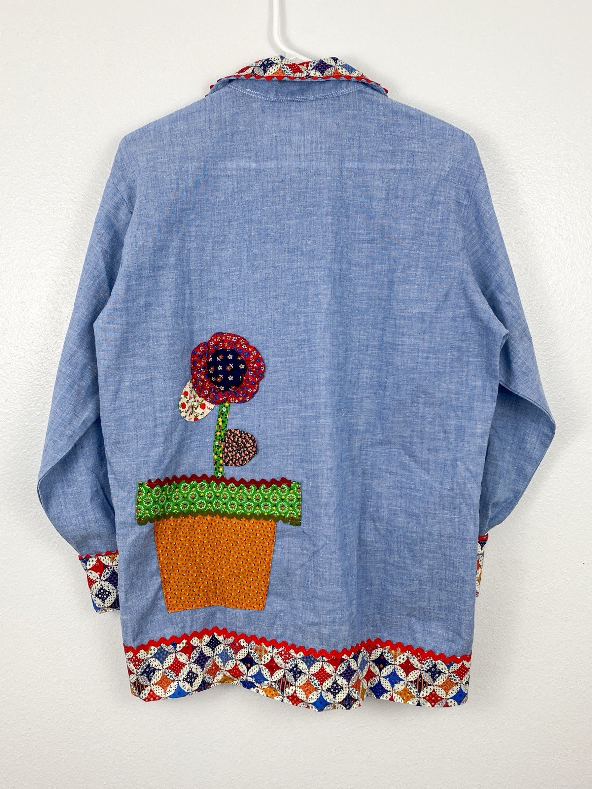 VTG 70s Chambray Patchwork Shirt Calico Flower Strawberry Applique RickRack L
