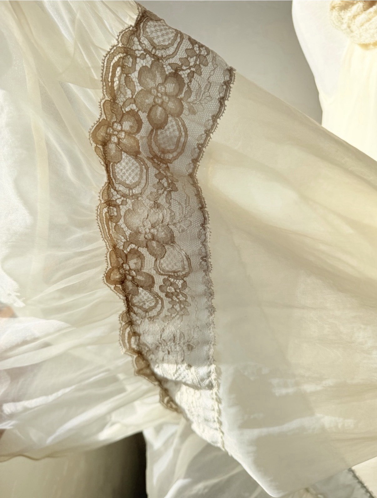 Vintage Shadowline Peignoir Set | Sheer Ivory Nightgown & Robe Lace Romantic XS