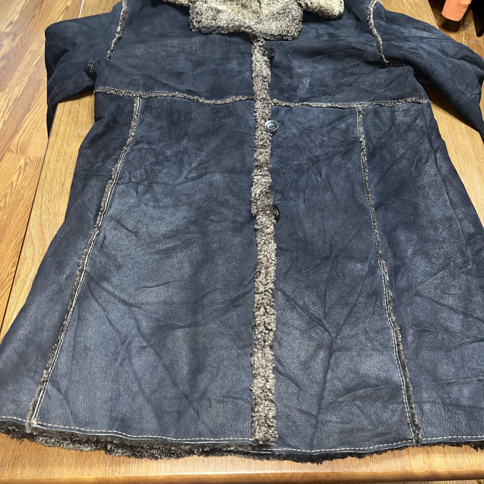Vintage Sinclair Shearling Coat Suede Sheepskin Made in Italy 46 Fuzzy Buttons