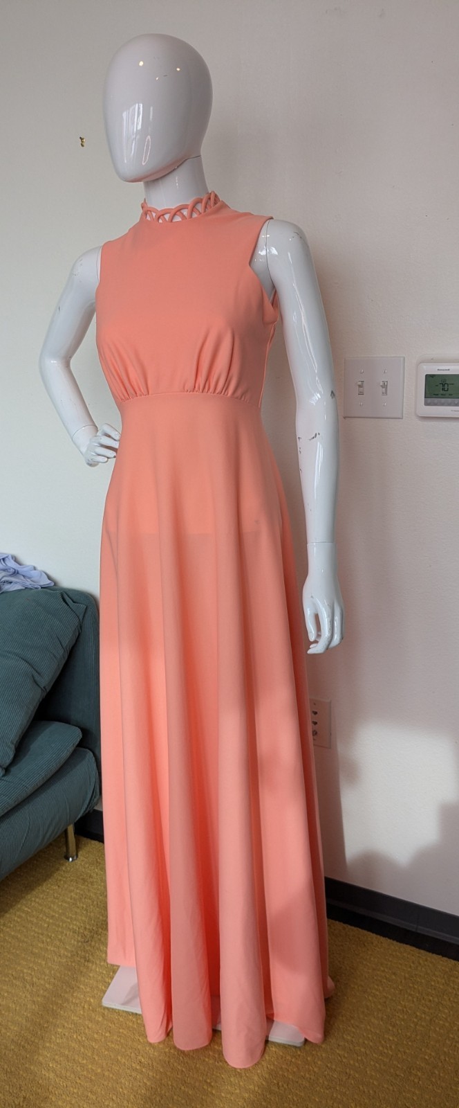 Vintage 70s Sleeveless Empire Waist Peach Maxi Dress Size S/M