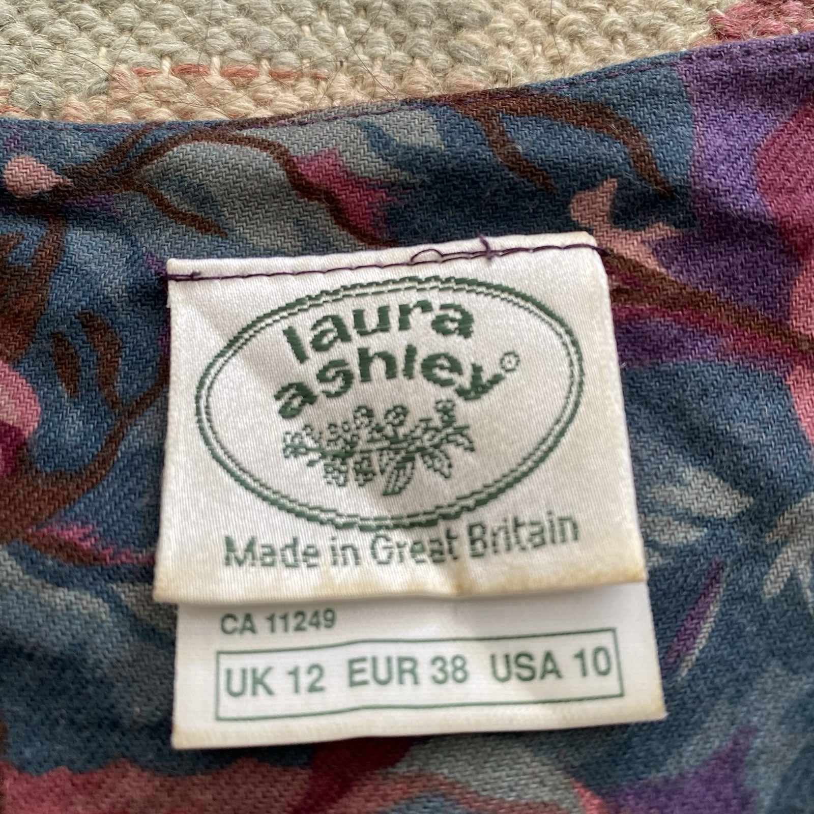 Vintage Laura Ashley Dress Floral Size 10 Wool Cotton Blend Long Sleeve Modest