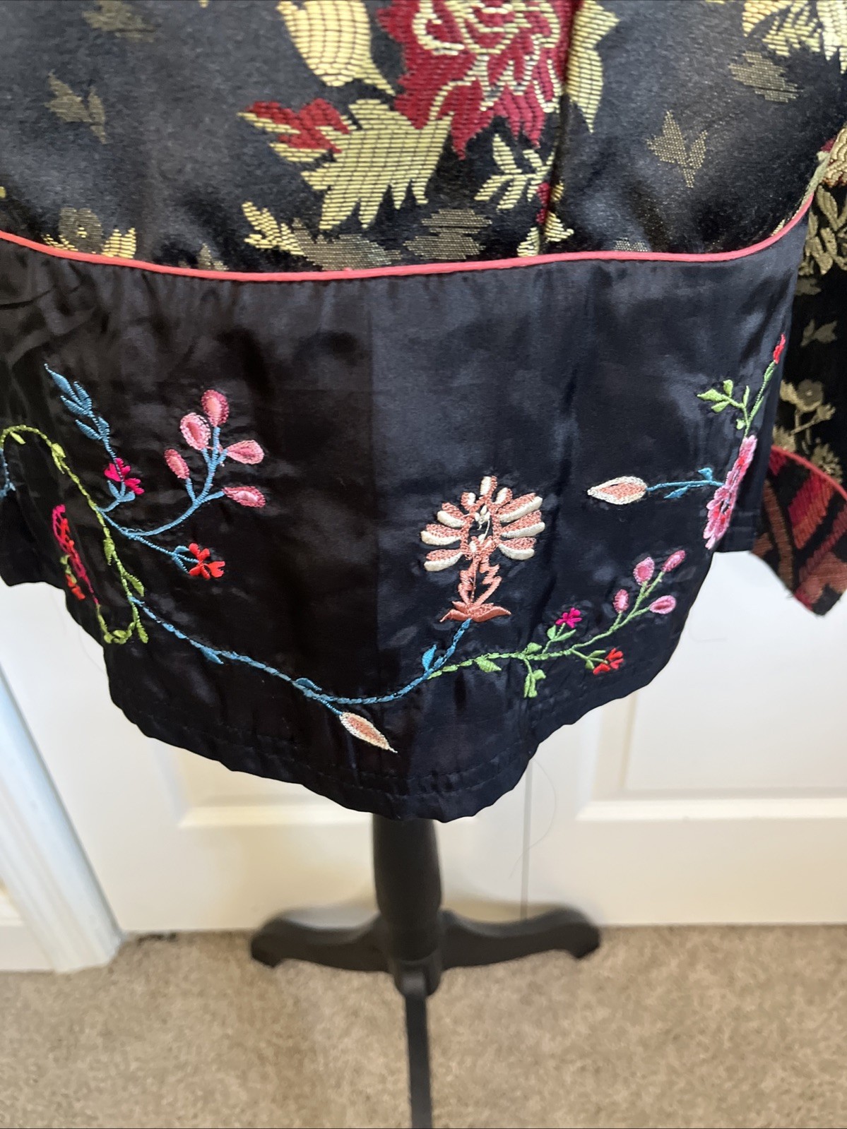 Vintage April Cornell Embroidered Tapestry Brocade Patchwork Jacket Size Small