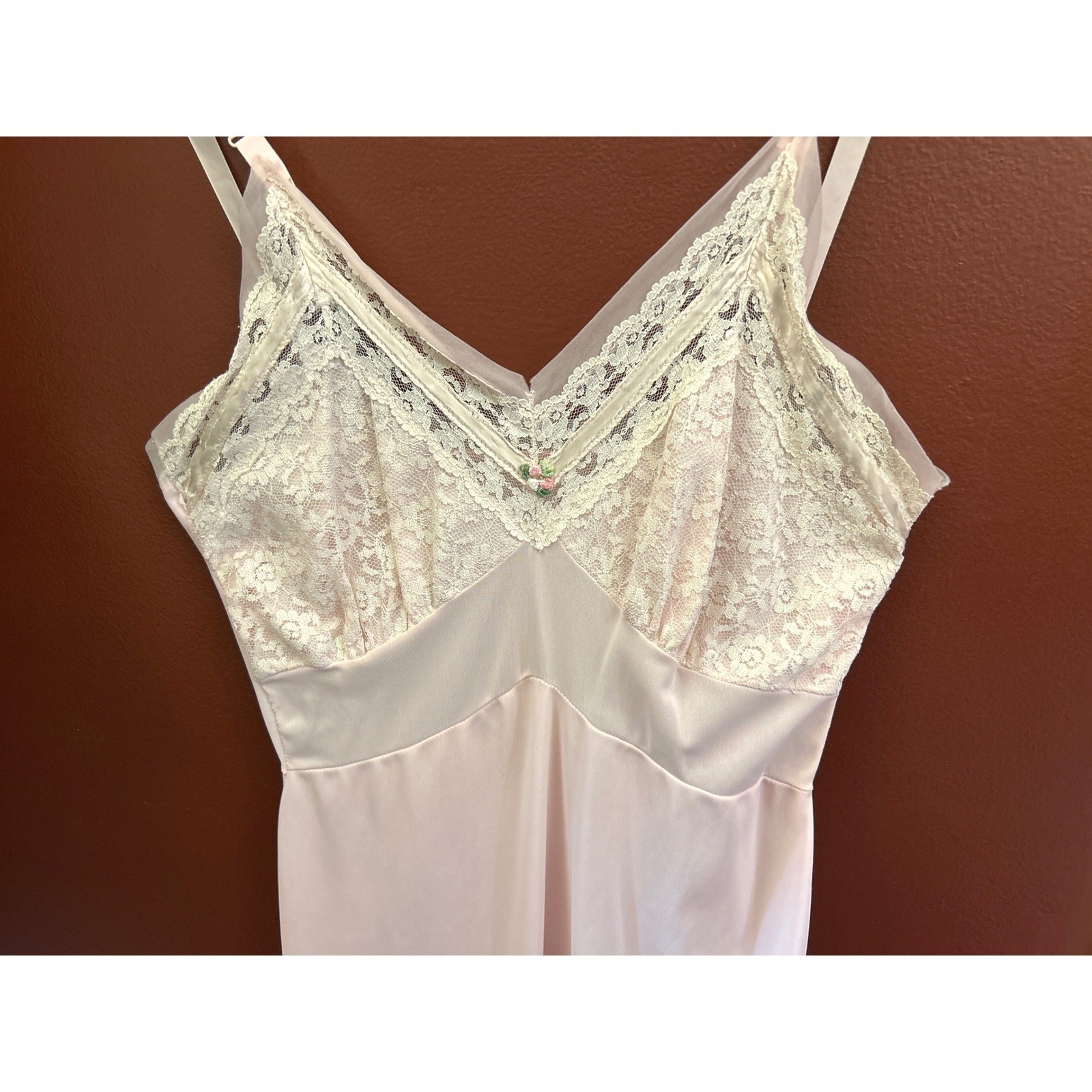 Vintage Unbranded Full Slip Dress Coquette Balletcore Pink Lace Trim Rosebud