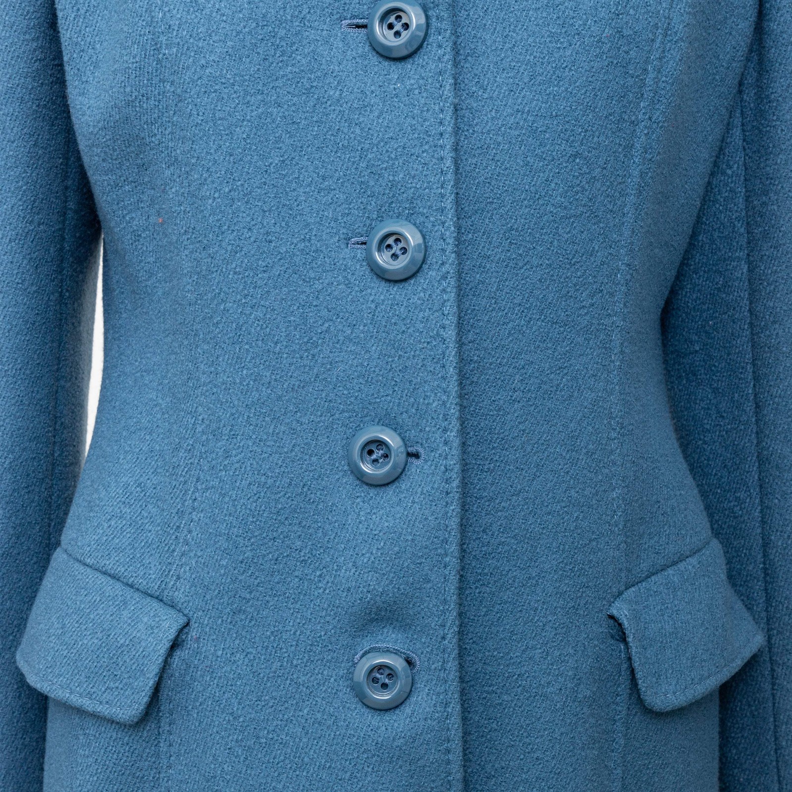 Vintage Moschino Cheap & Chic Wool Coat 2010s – Retro Chic Women&rsquo;s Coat