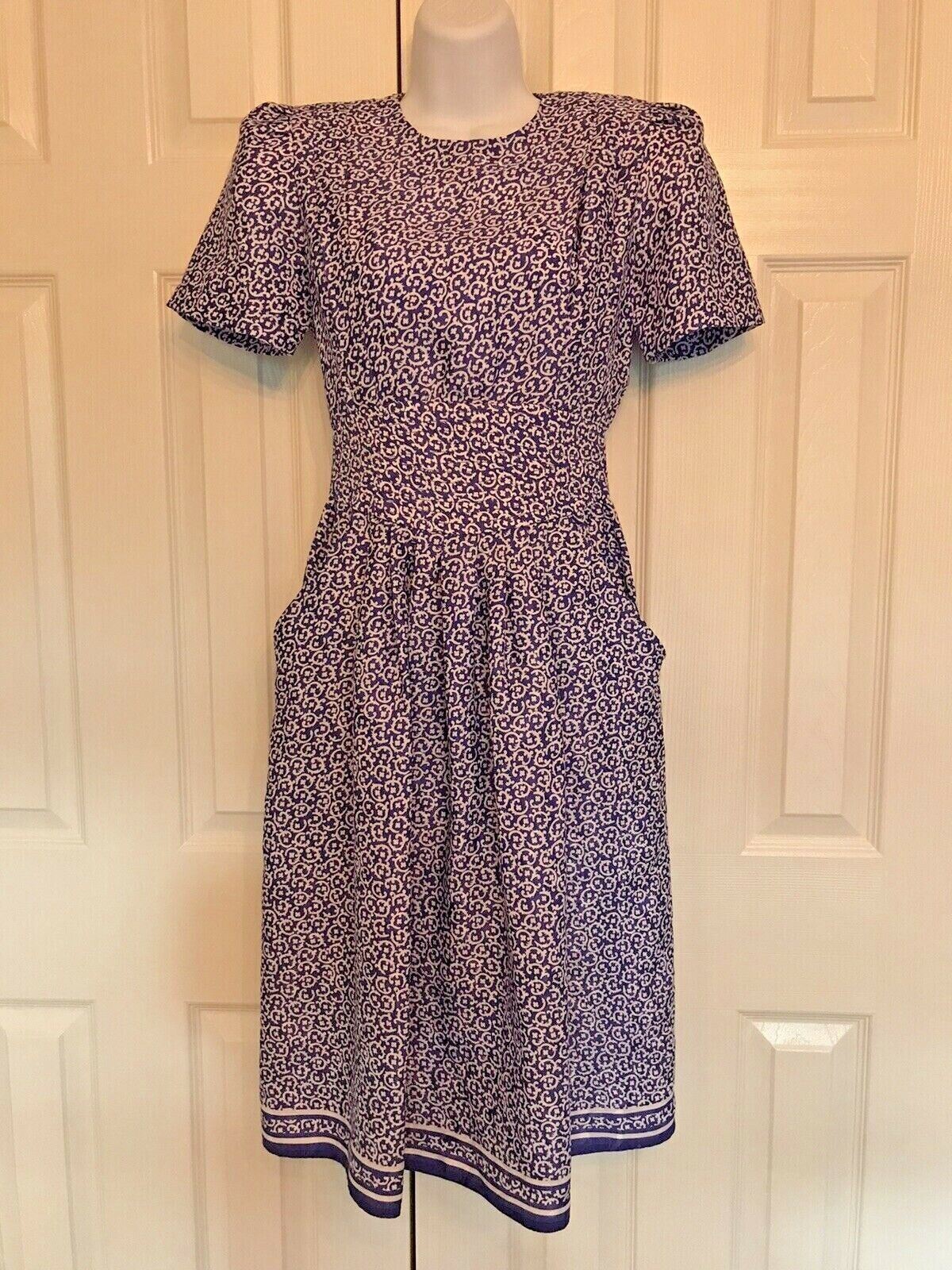 Vintage 90s Petites For Maggy Blue Floral Pleated Dress Short Sleeves Size 4