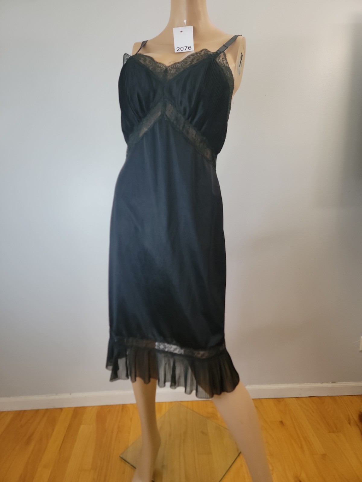 Vintage Charmode All Nylon Black Full Slip Pleat/Lace Det. Size 36 Tall